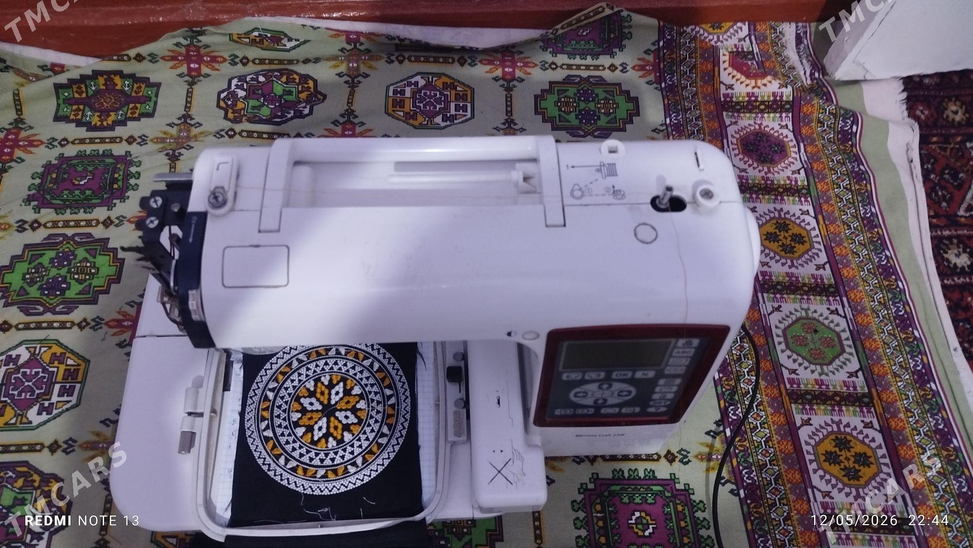 Janome 230e - Mary - img 1