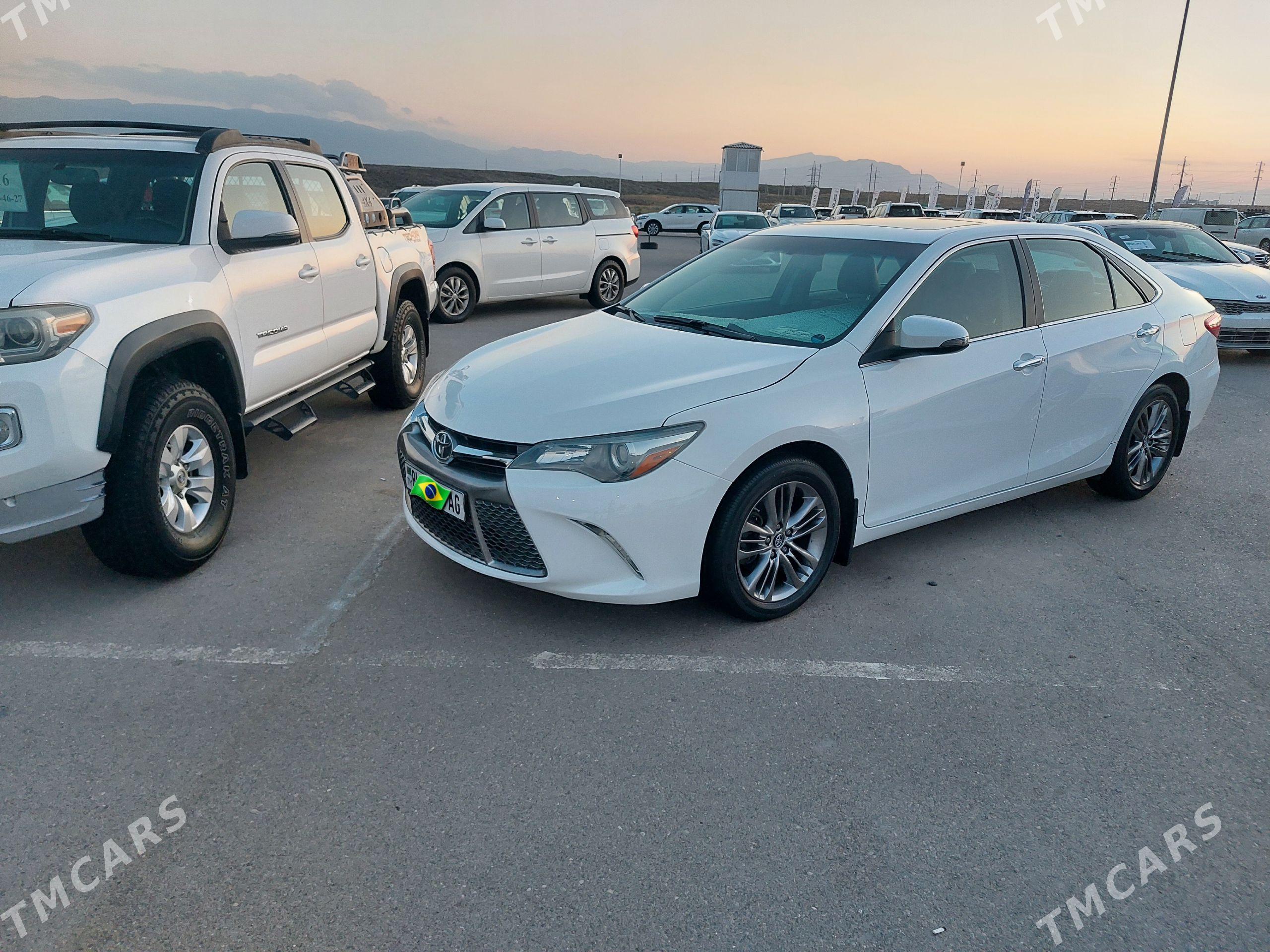 Toyota Camry 2017 - 320 000 TMT - Бедев - img 1