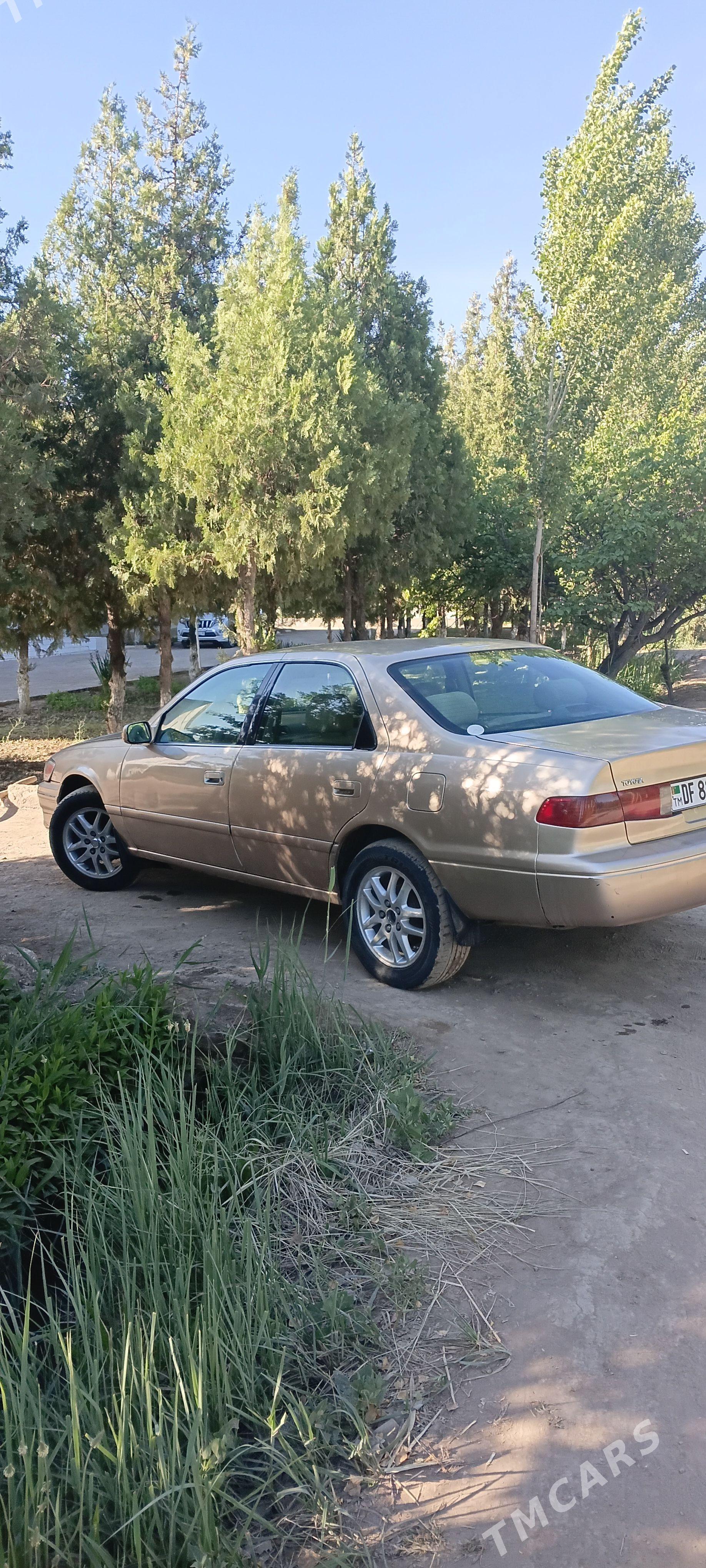 Toyota Camry 2000 - 120 000 TMT - Акдепе - img 1