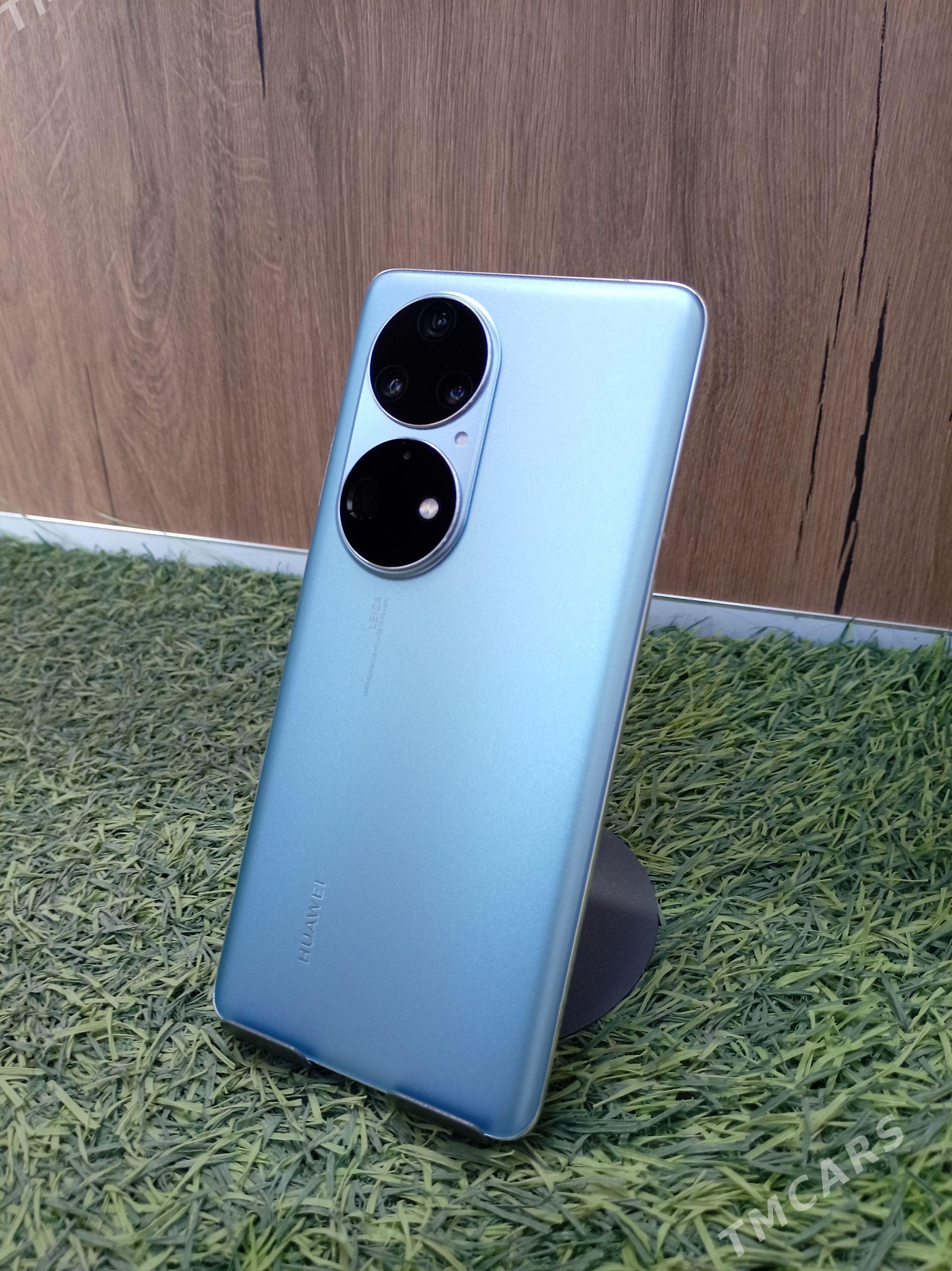 Huawei P 50 Pro - Mary - img 1