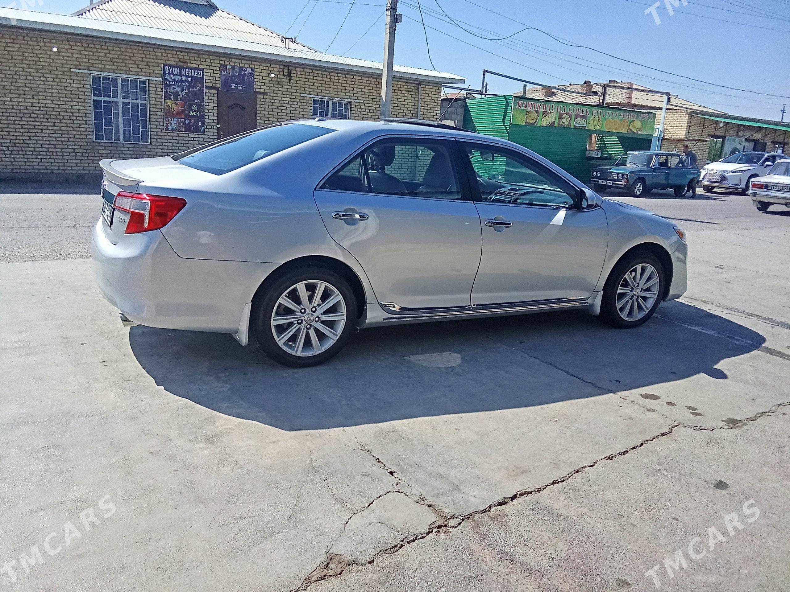 Toyota Camry 2012 - 260 000 TMT - Сакарчага - img 1