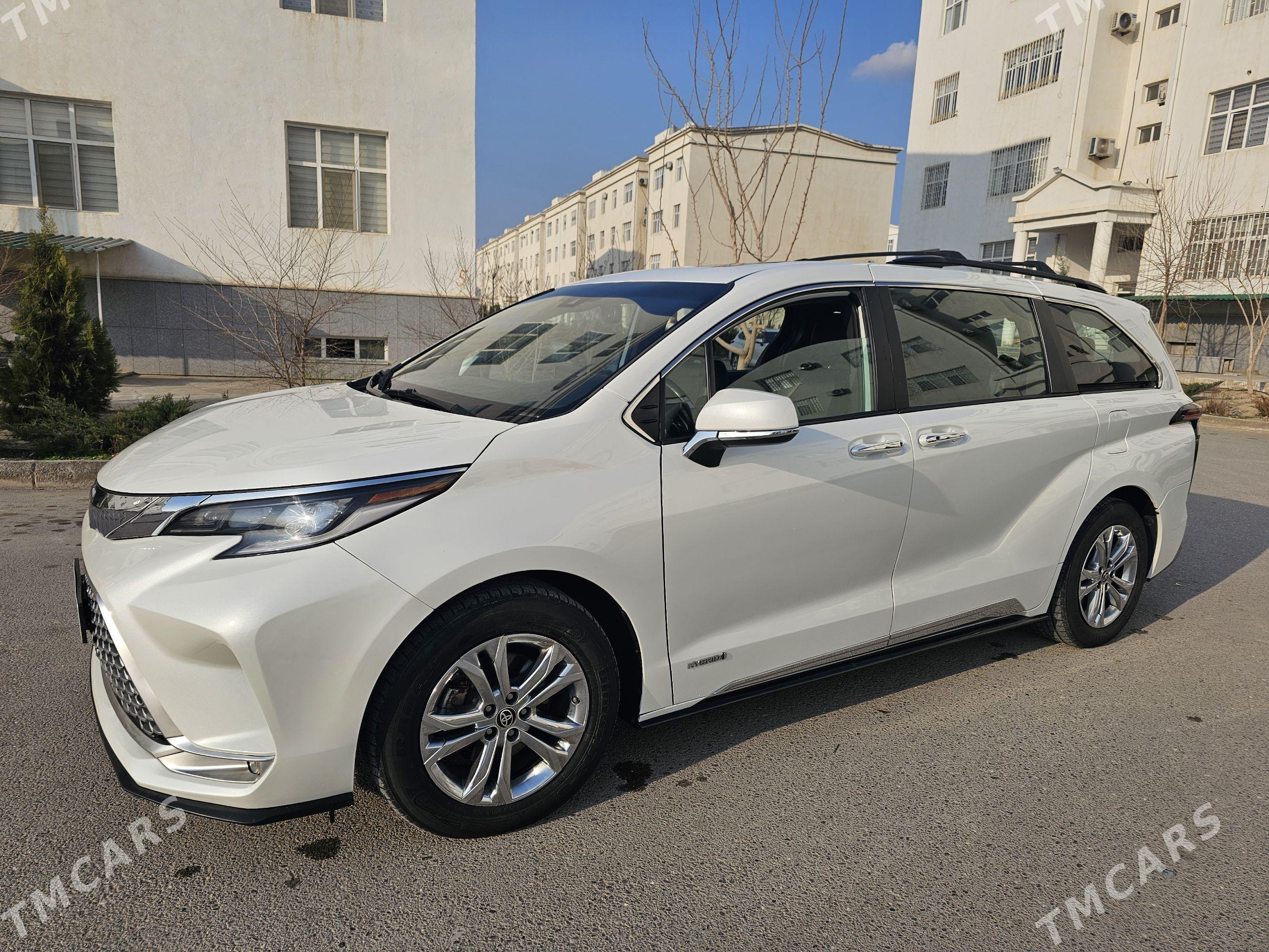 Toyota Sienna 2021 - 492 000 TMT - Ашхабад - img 1