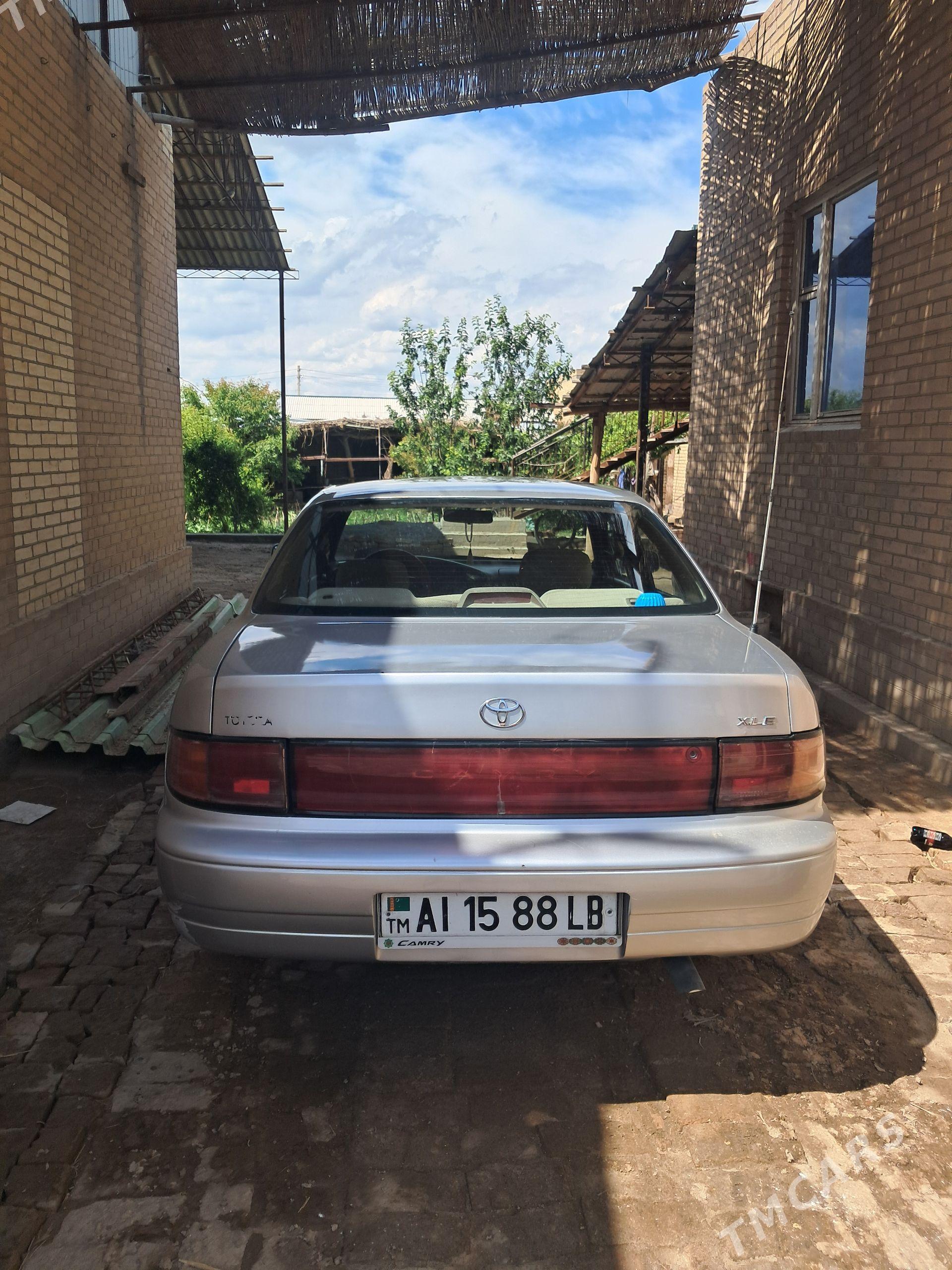 Toyota Camry 1994 - 100 000 TMT - Türkmenabat - img 1