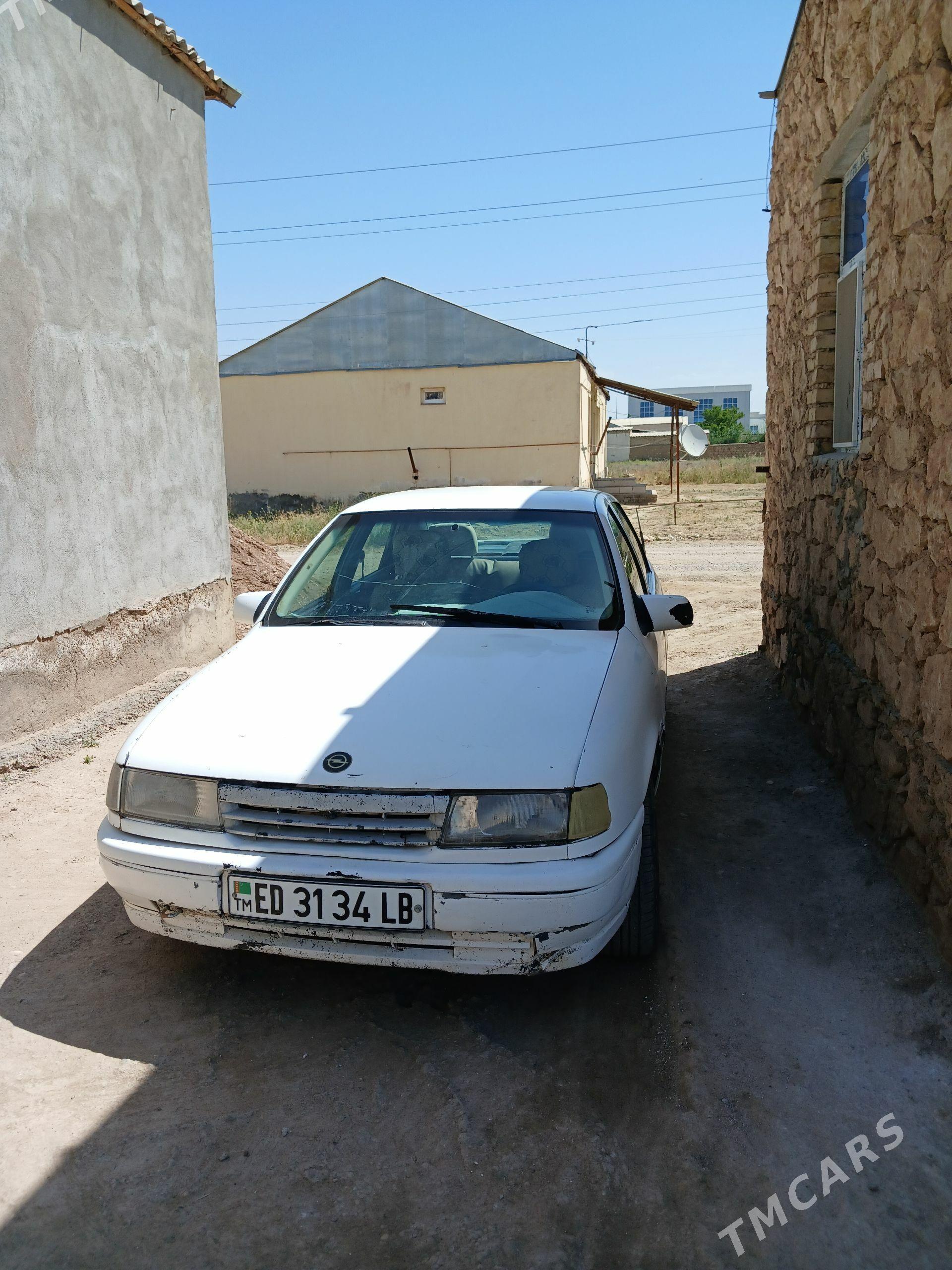 Opel Astra 1992 - 23 000 TMT - Керки - img 1