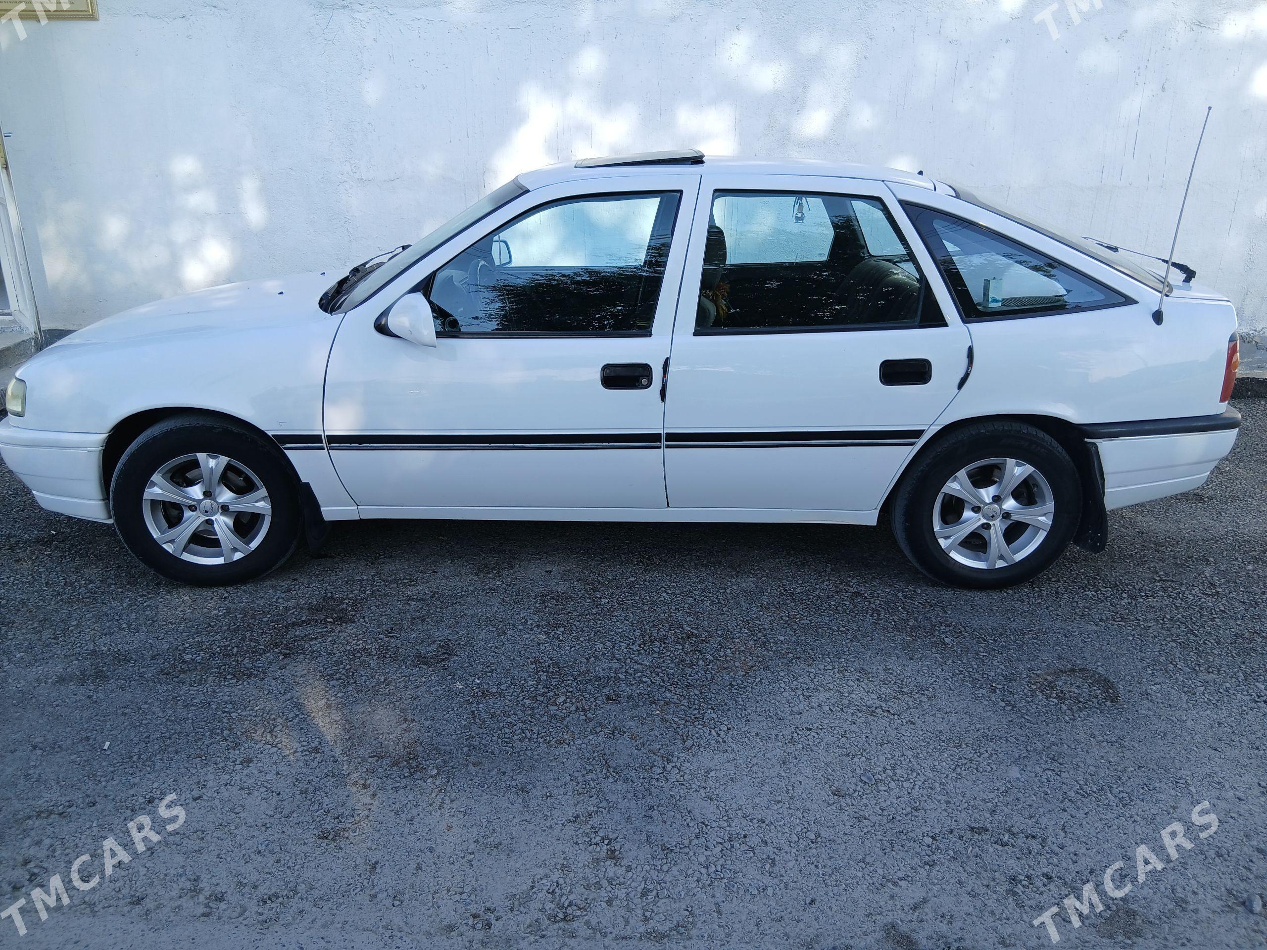 Opel Vectra 1991 - 45 000 TMT - Гёкдепе - img 1