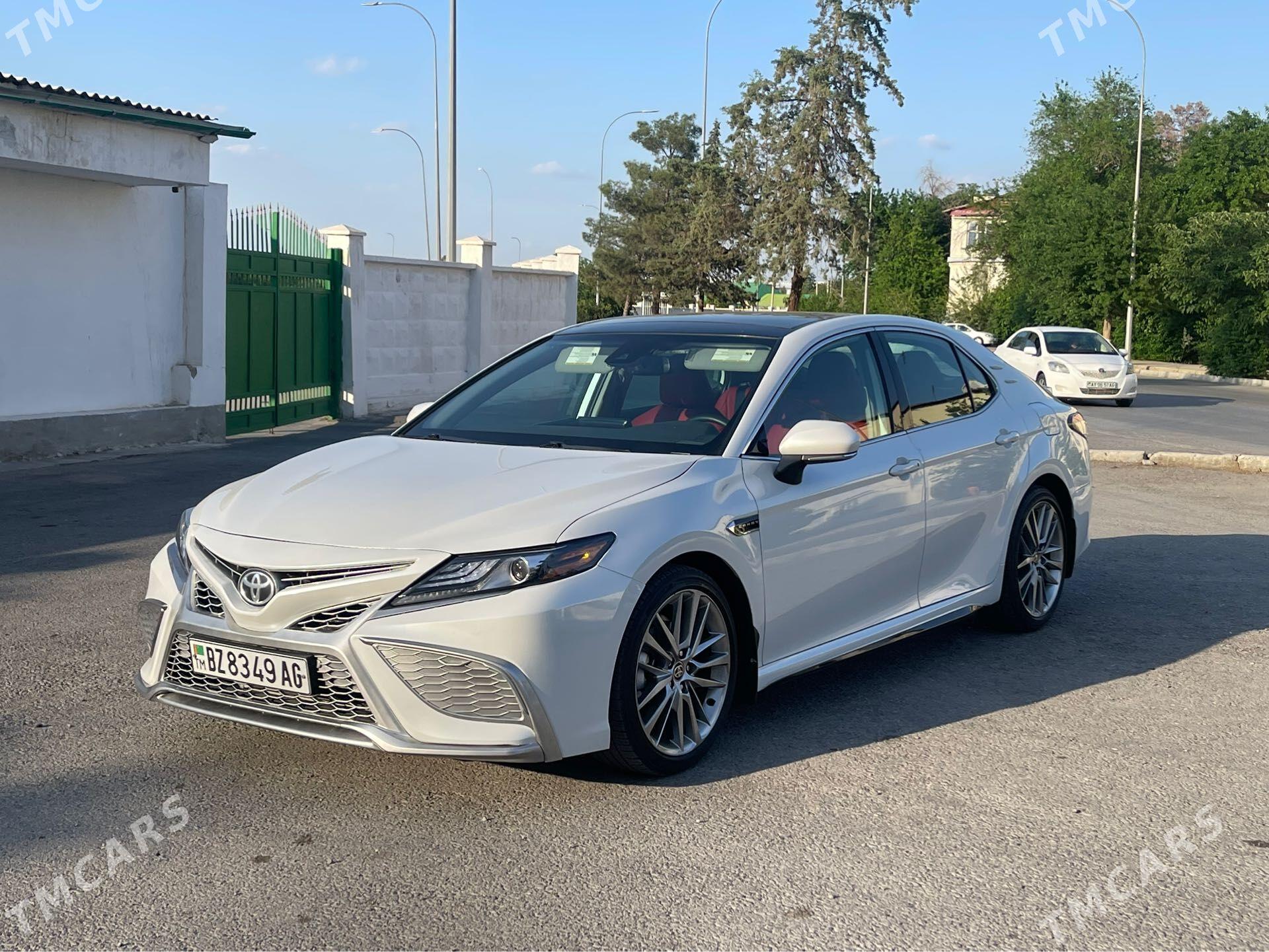 Toyota Camry 2023 - 430 000 TMT - Ашхабад - img 1