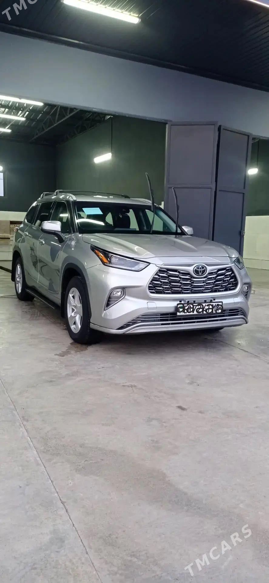 Toyota Highlander 2022 - 540 000 TMT - Мары - img 1