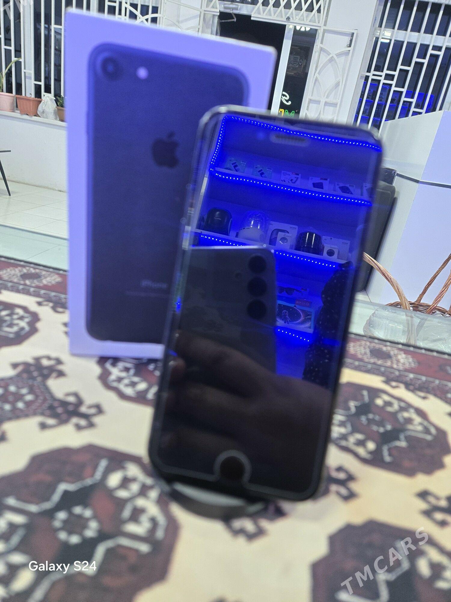 iphone7 - Балканабат - img 1