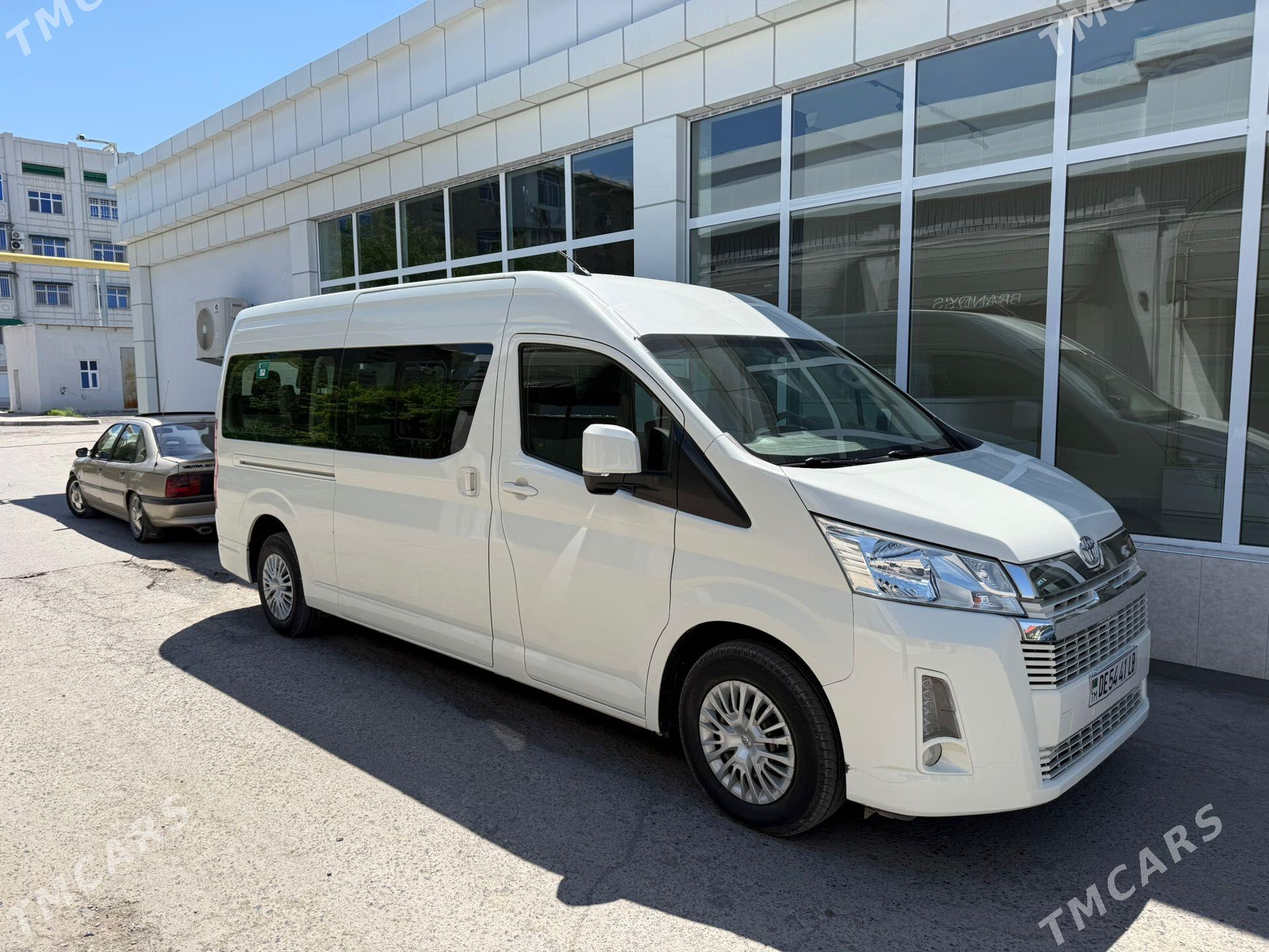 Toyota Hiace 2019 - 785 000 TMT - Туркменабат - img 1