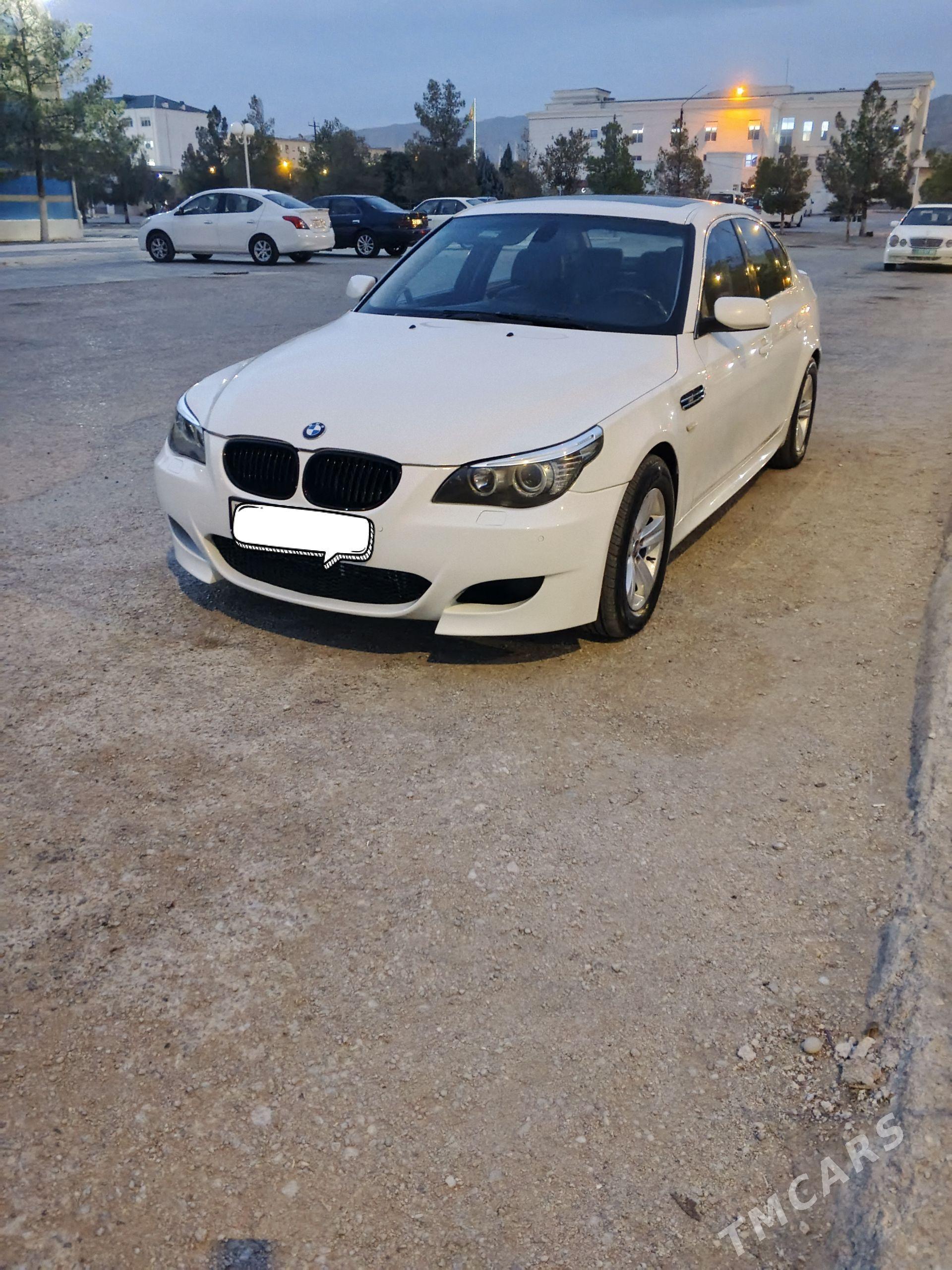 BMW E60 2009 - 156 000 TMT - Балканабат - img 1