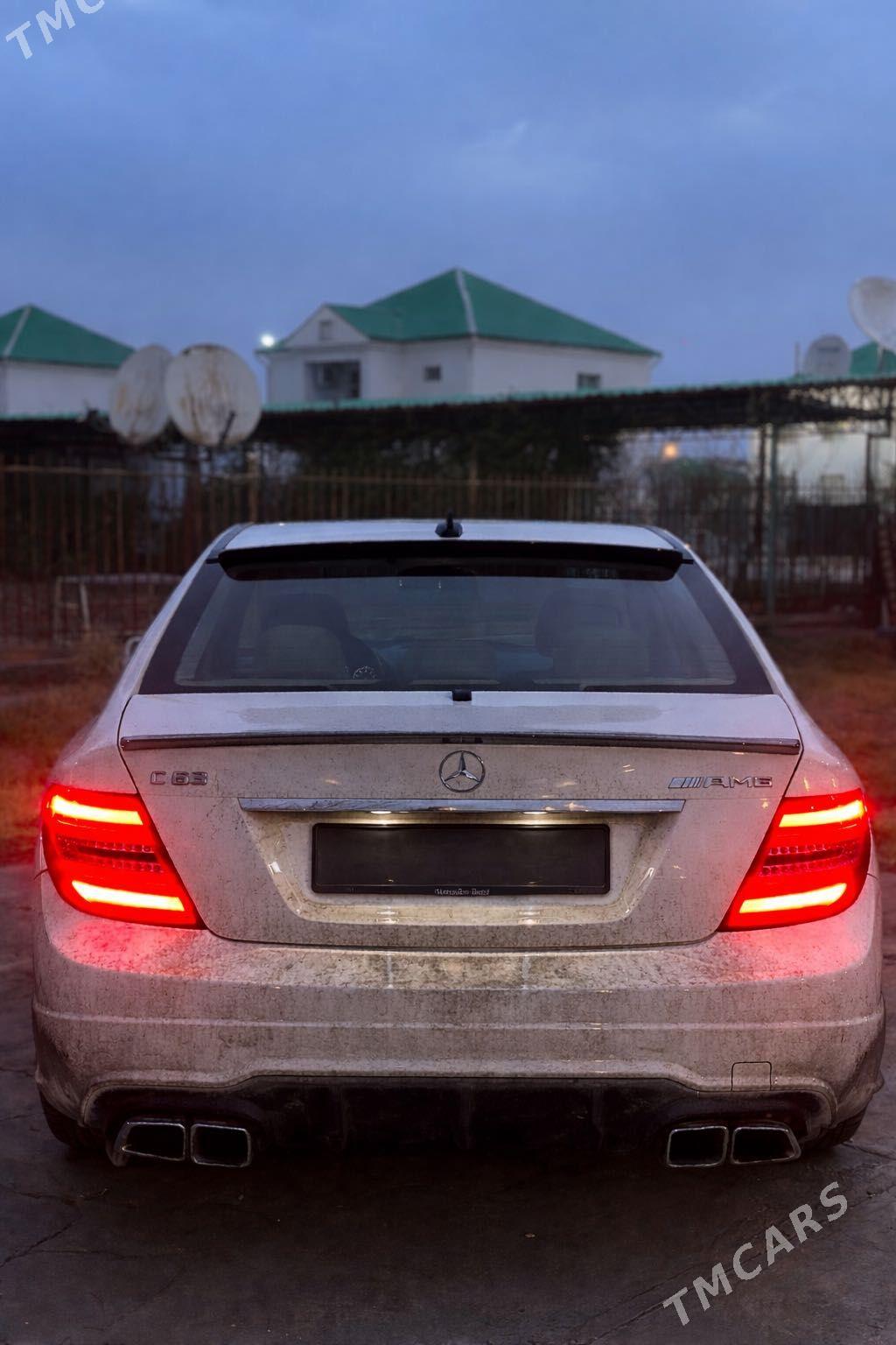 Mercedes-Benz C350 2010 - 235 000 TMT - Ашхабад - img 1