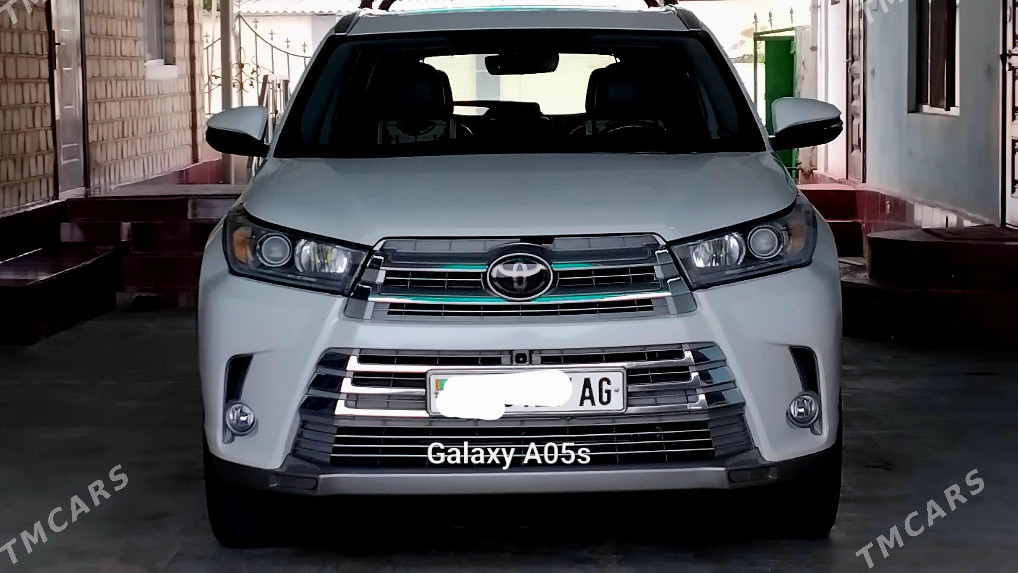 Toyota Highlander 2017 - 475 000 TMT - Bagyr - img 1