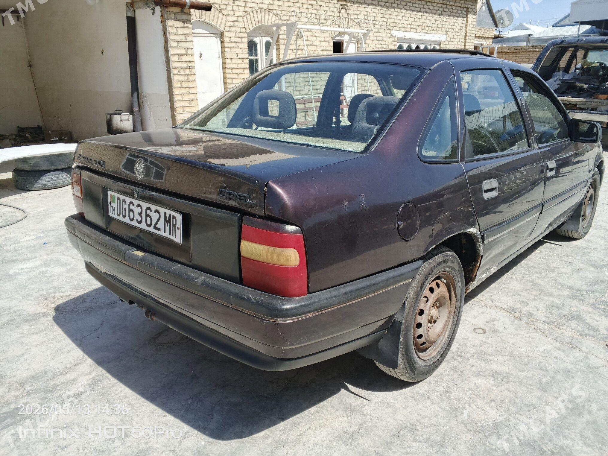 Opel Vectra 1990 - 32 000 TMT - Мары - img 1