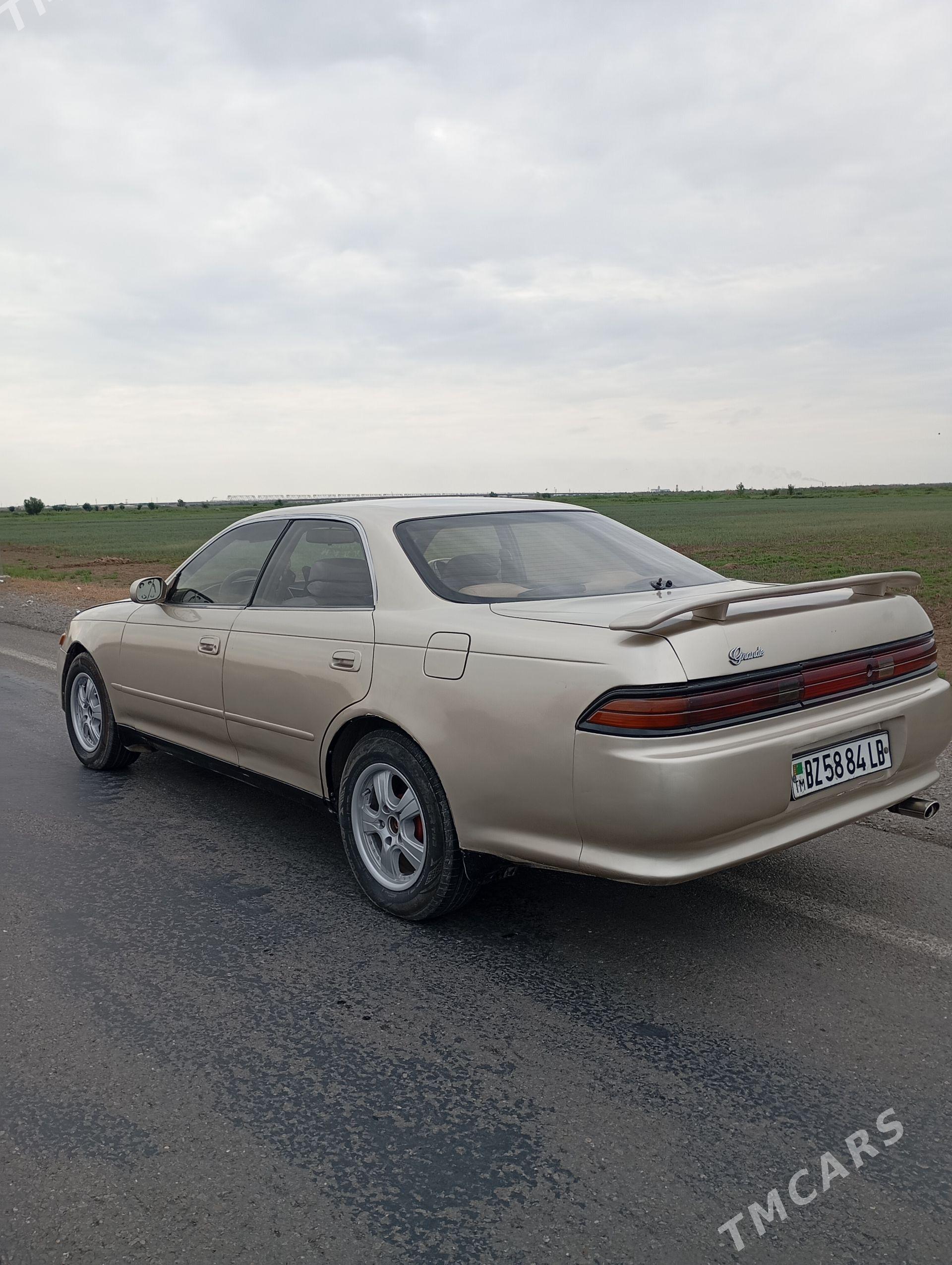 Toyota Mark II 1995 - 60 000 TMT - Фарап - img 1