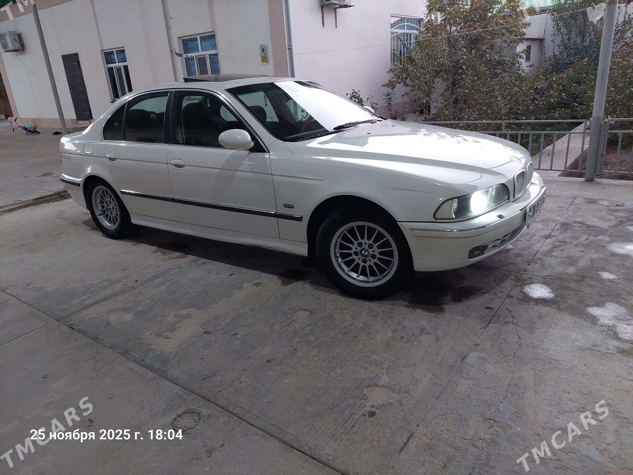 BMW 528 2000 - 115 000 TMT - Kaka - img 1