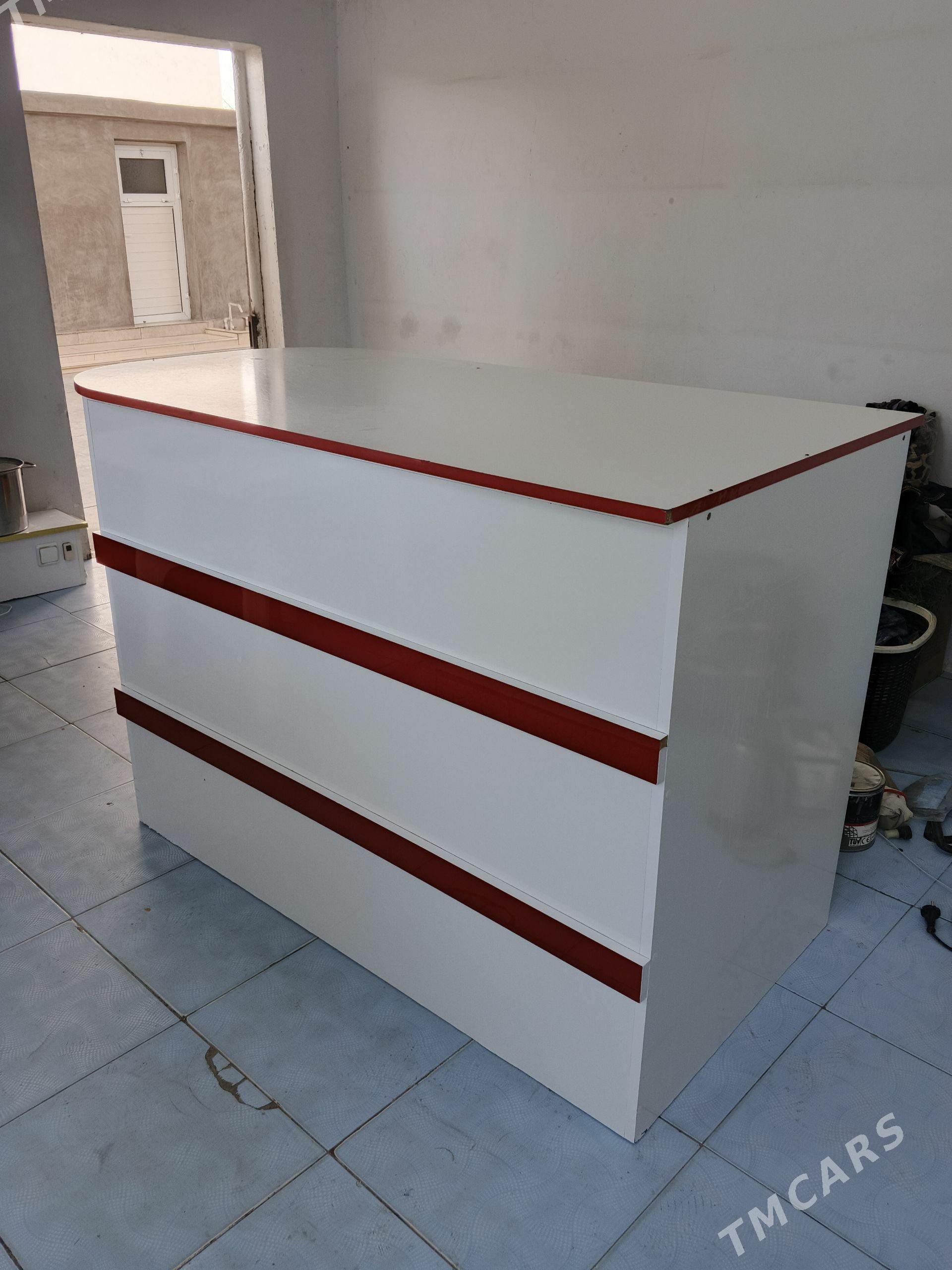 magazin ucin stol - Balkanabat - img 1
