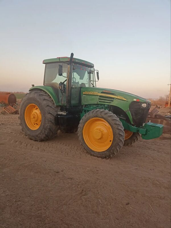 John Deere 2012 - 510 000 TMT - Mary - img 1