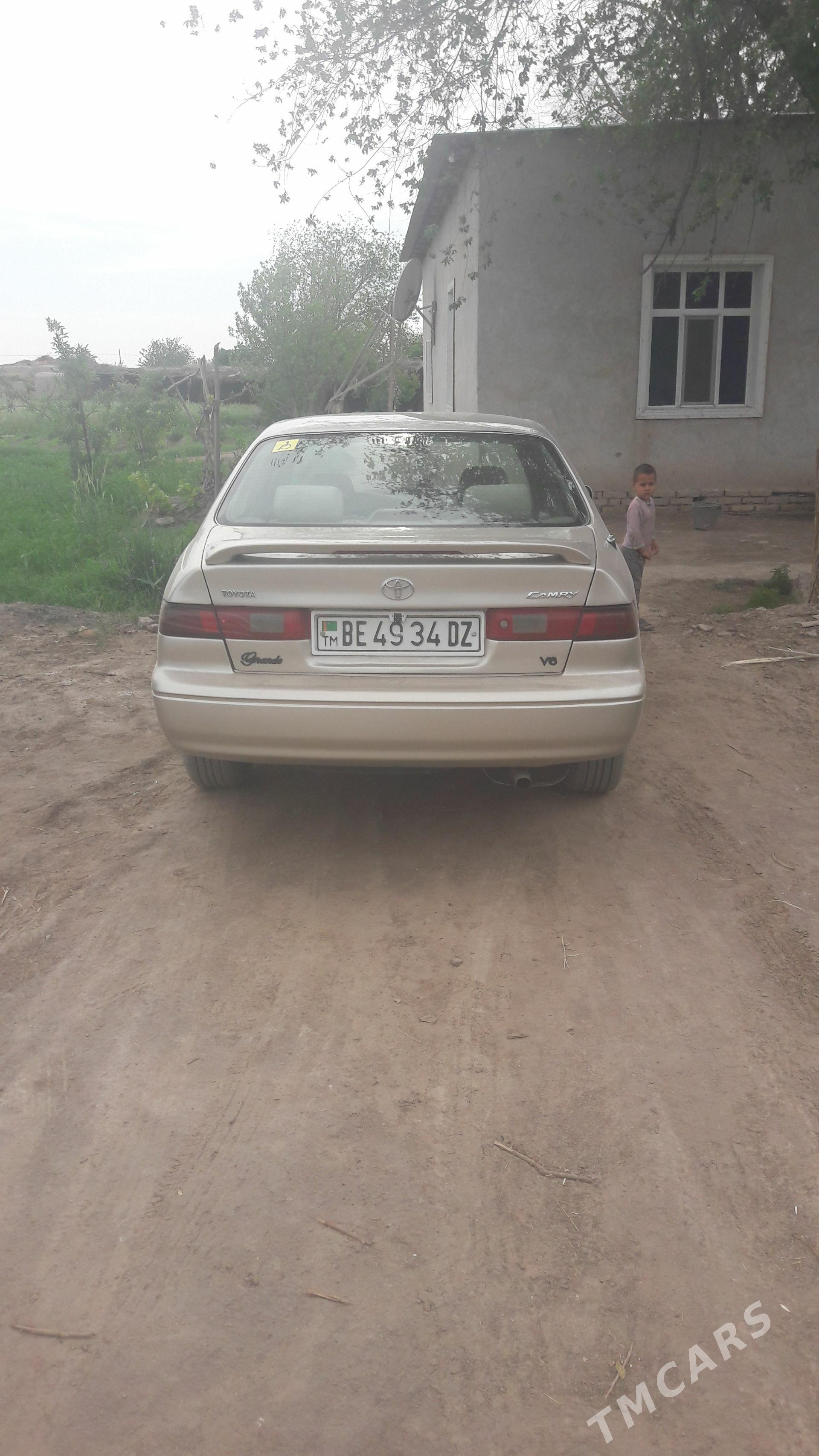 Toyota Camry 1997 - 145 000 TMT - Gurbansoltan Eje - img 1