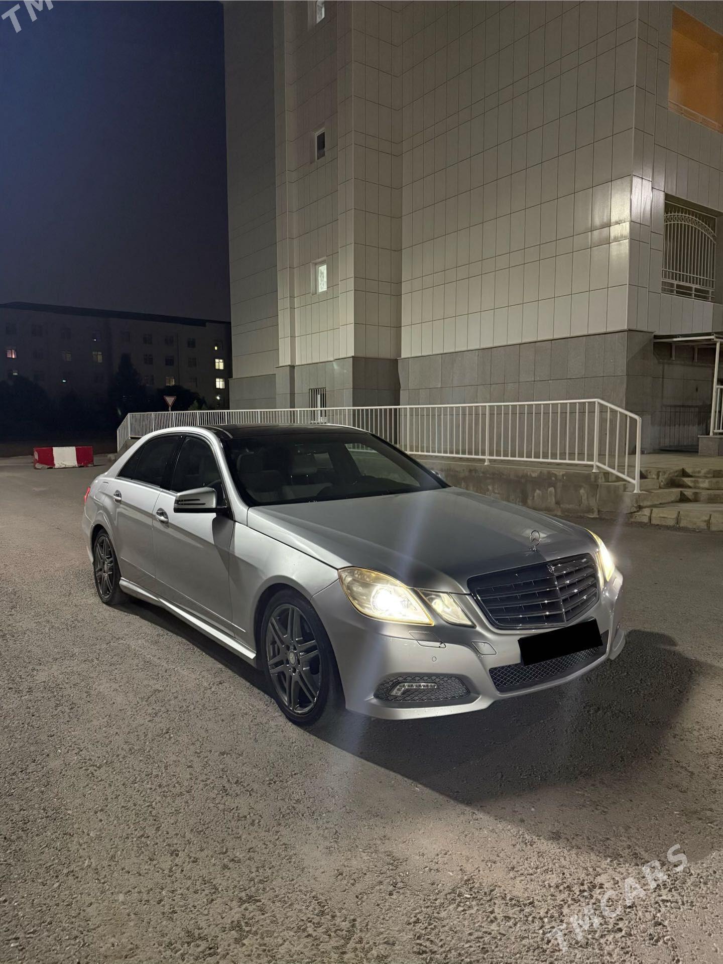 Mercedes-Benz E350 2009 - 315 000 TMT - Гуртли - img 1