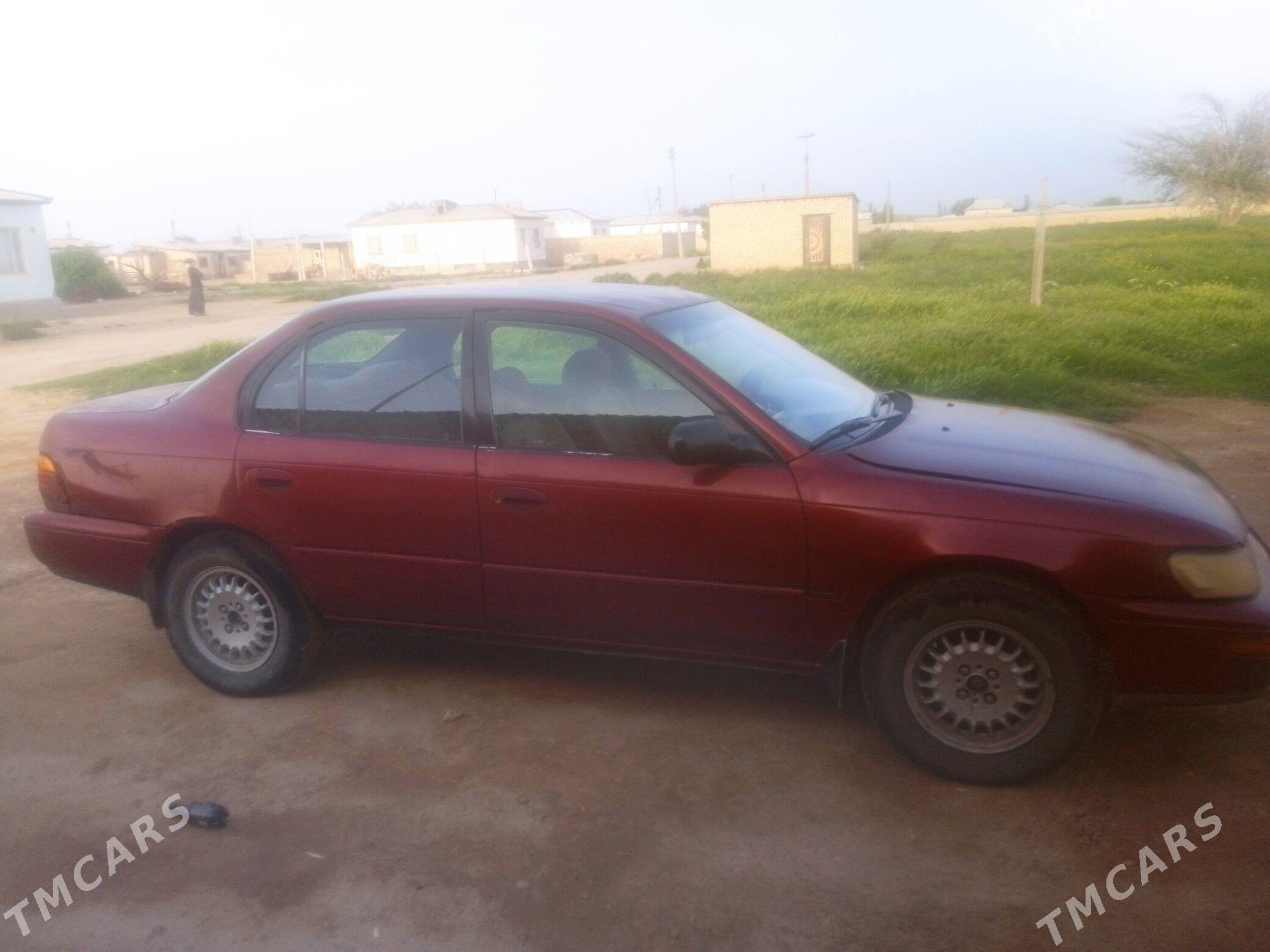 Toyota Corolla 1995 - 72 000 TMT - Достлук - img 1