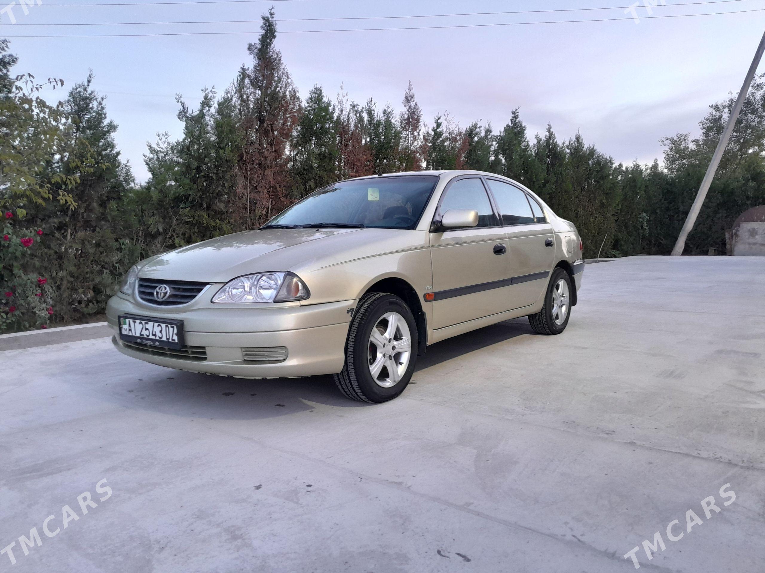 Toyota Avensis 2002 - 130 000 TMT - Гурбансолтан Едже - img 1