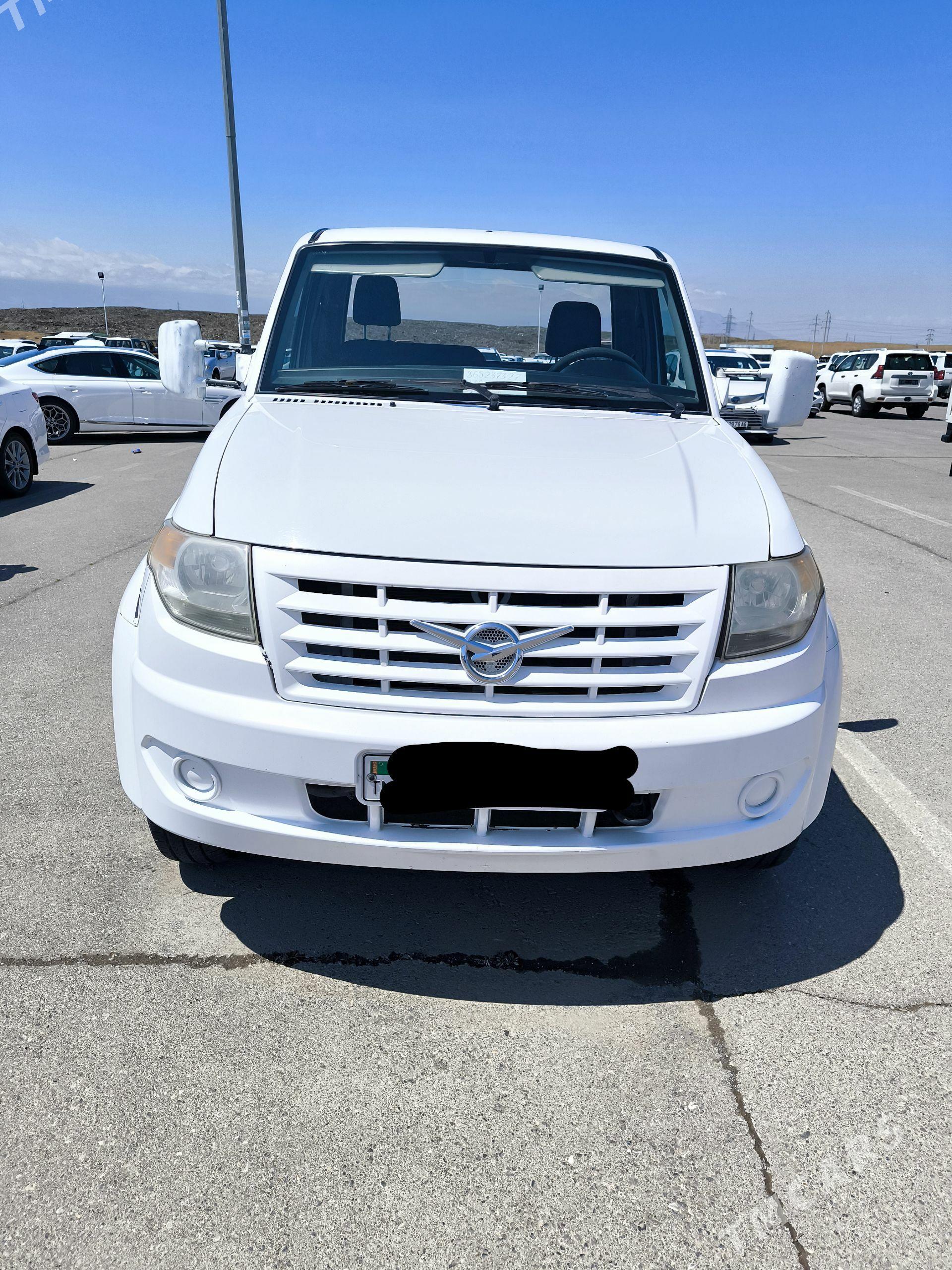 UAZ Profi 2017 - 200 000 TMT - Aşgabat - img 1