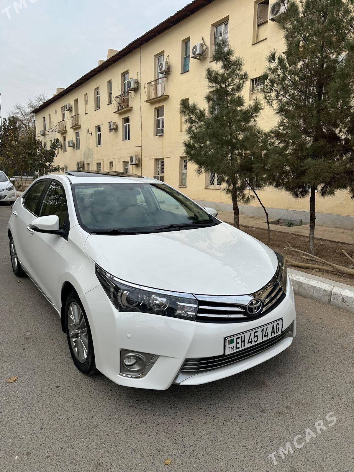 Toyota Corolla 2015 - 310 000 TMT - Ашхабад - img 1