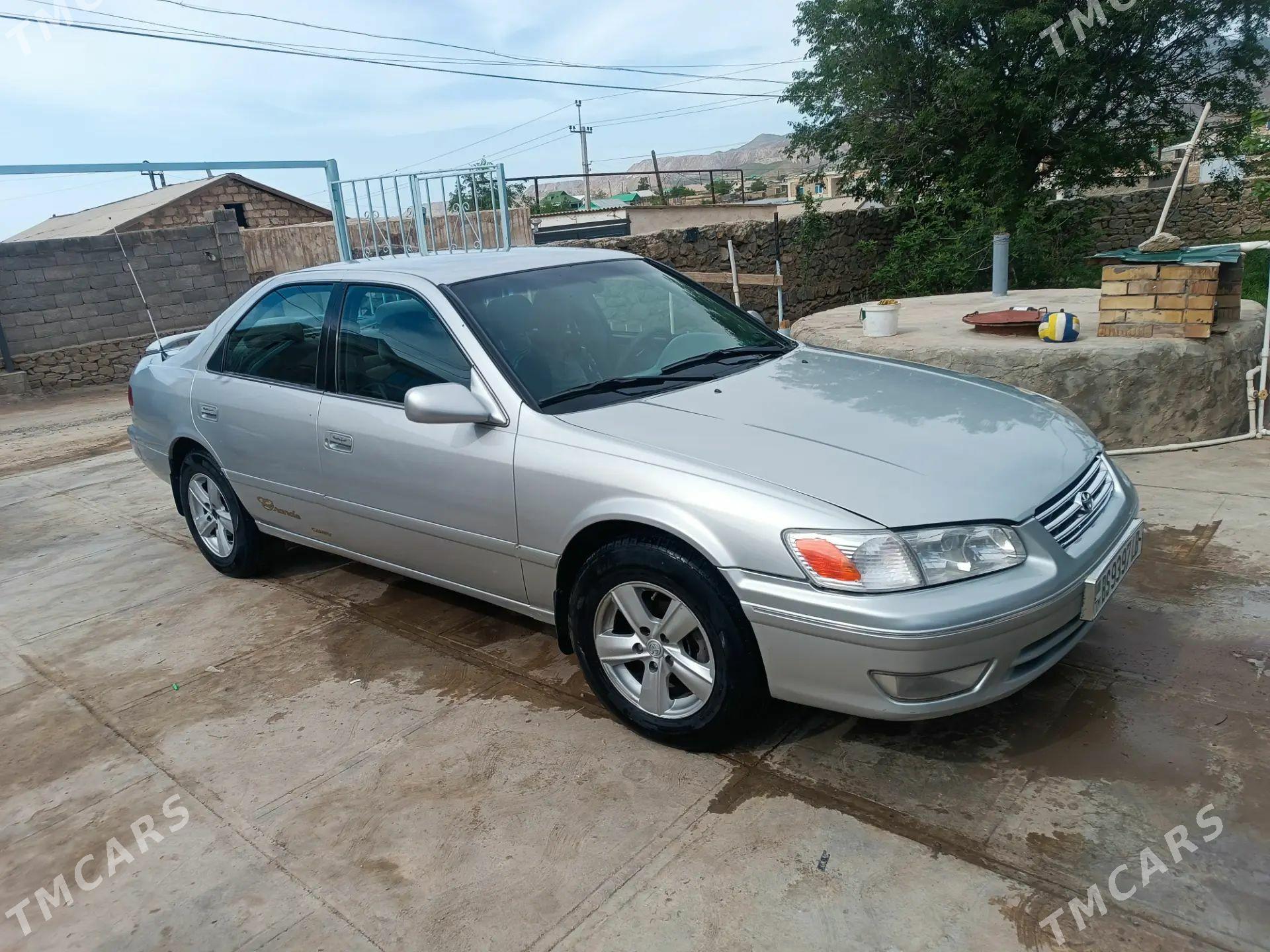 Toyota Camry 2001 - 159 000 TMT - Magdanly - img 1