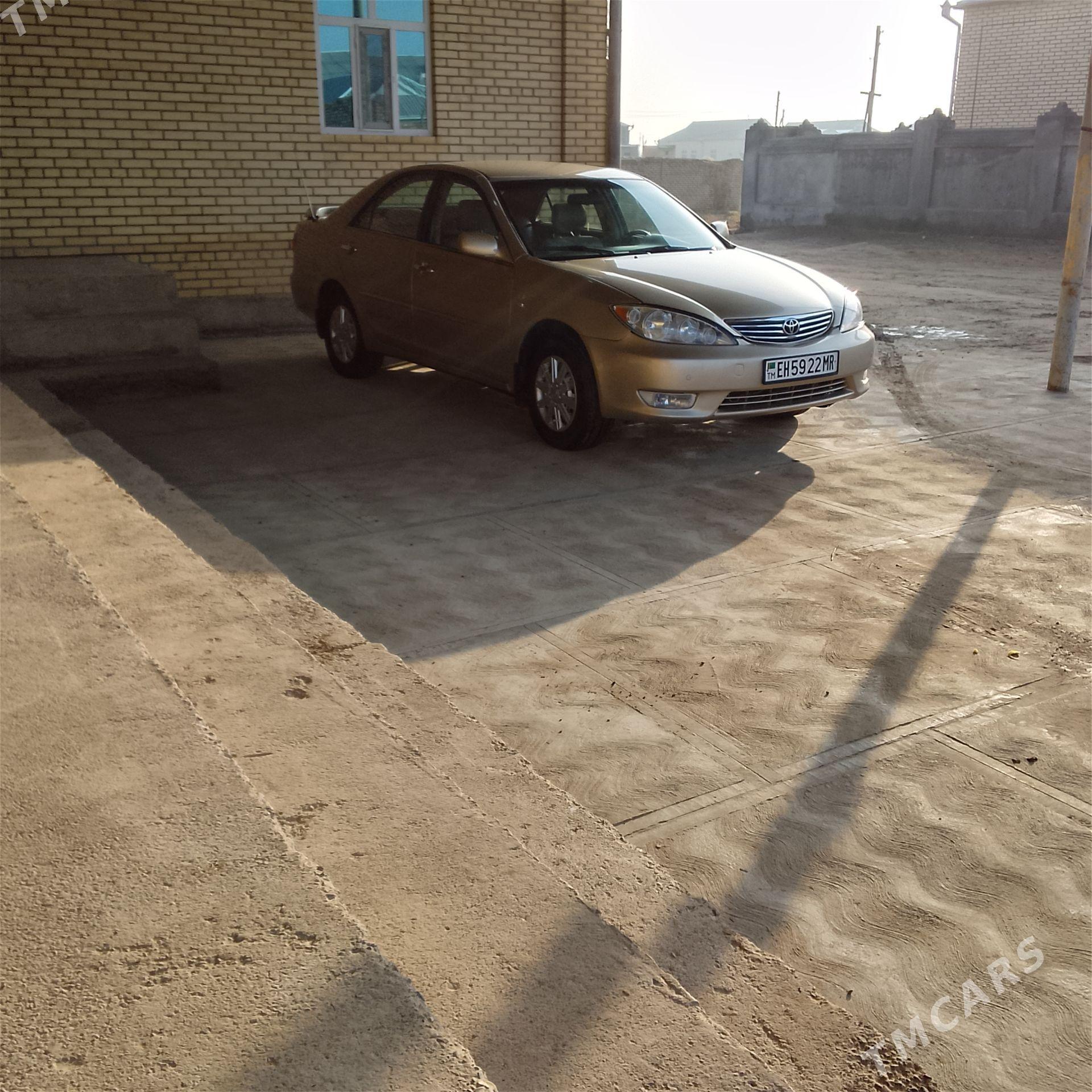 Toyota Camry 2003 - 180 000 TMT - Türkmengala - img 1