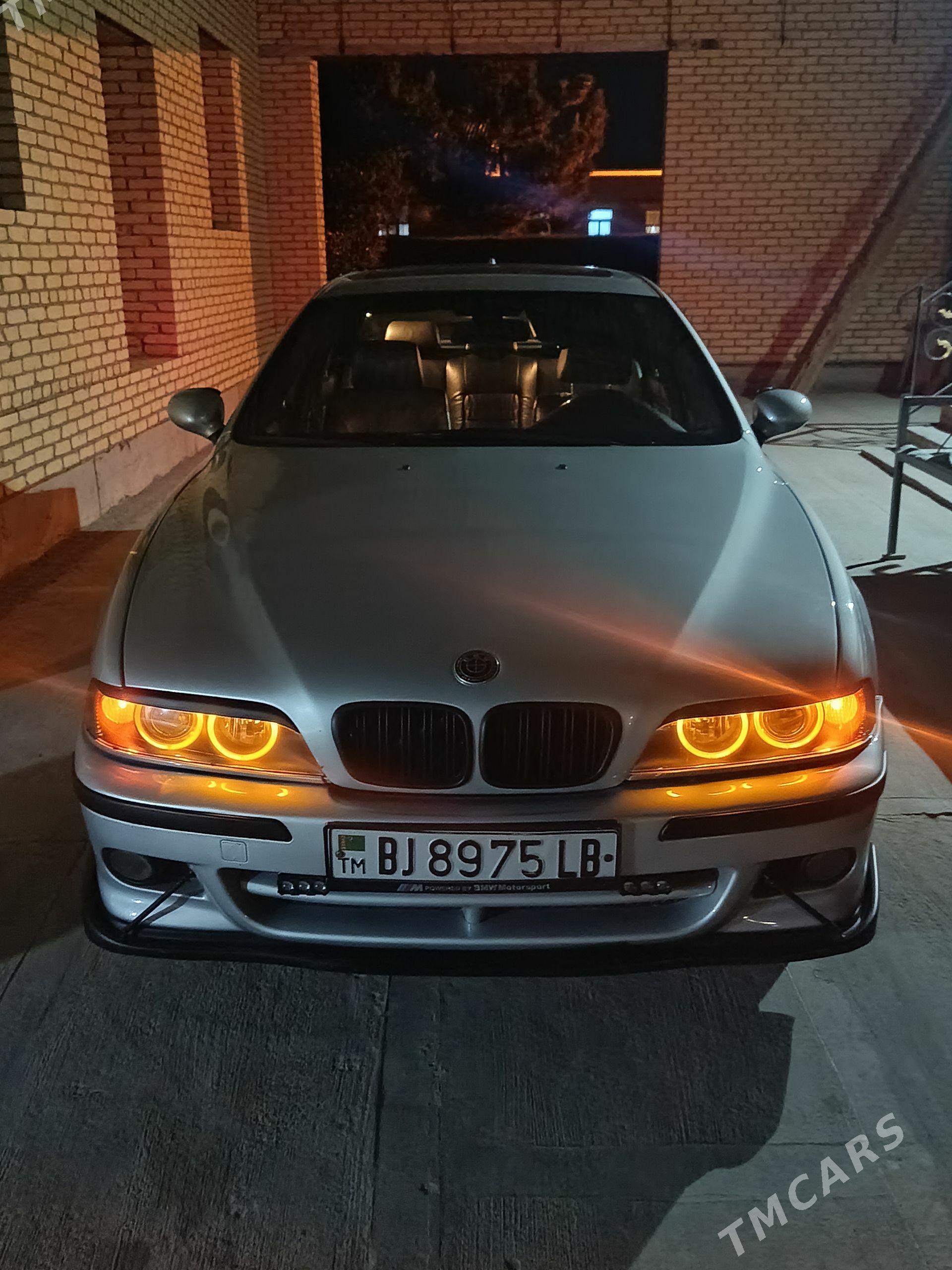 BMW E39 2003 - 155 000 TMT - Дянев - img 1