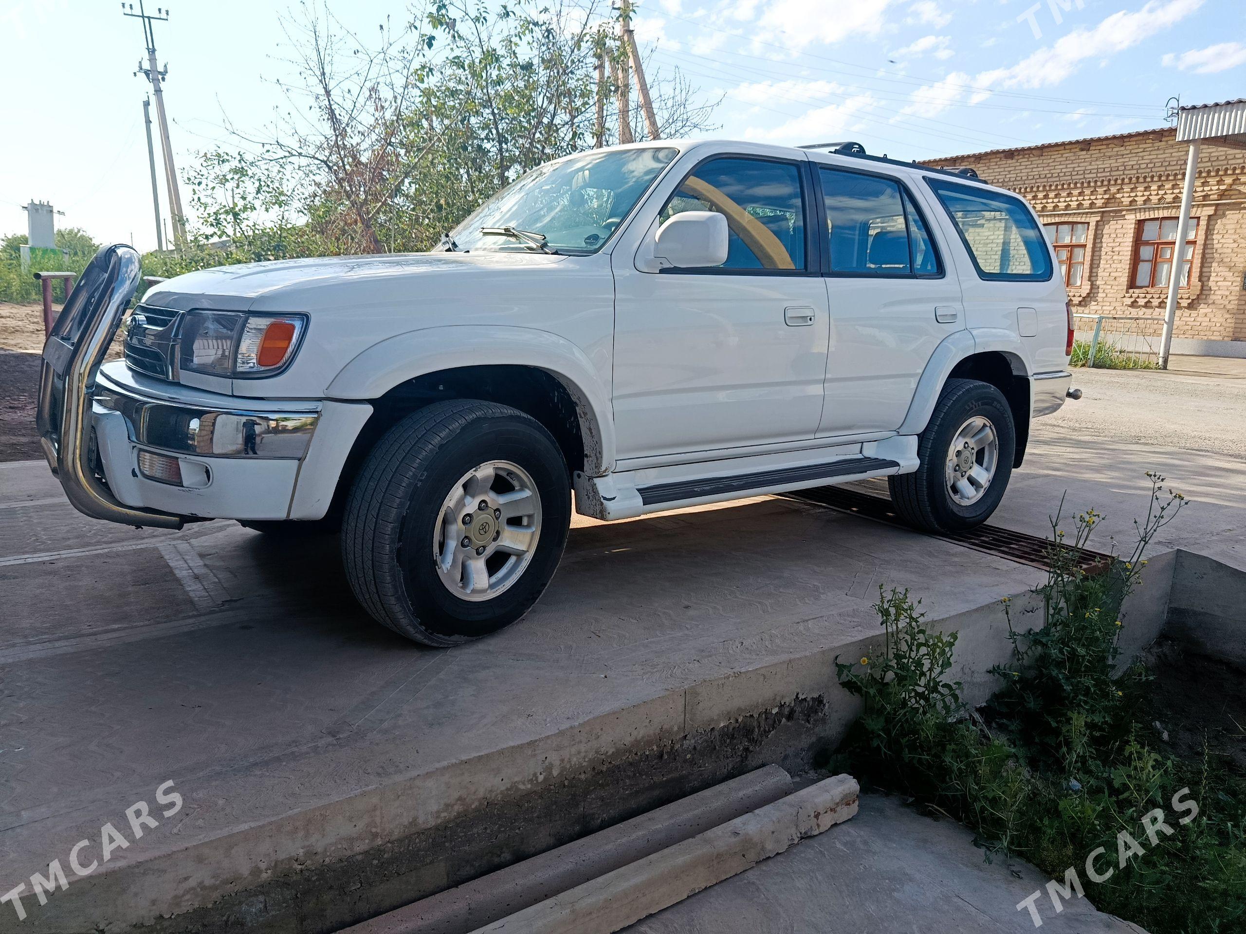 Toyota 4Runner 2001 - 205 000 TMT - Türkmenabat - img 1