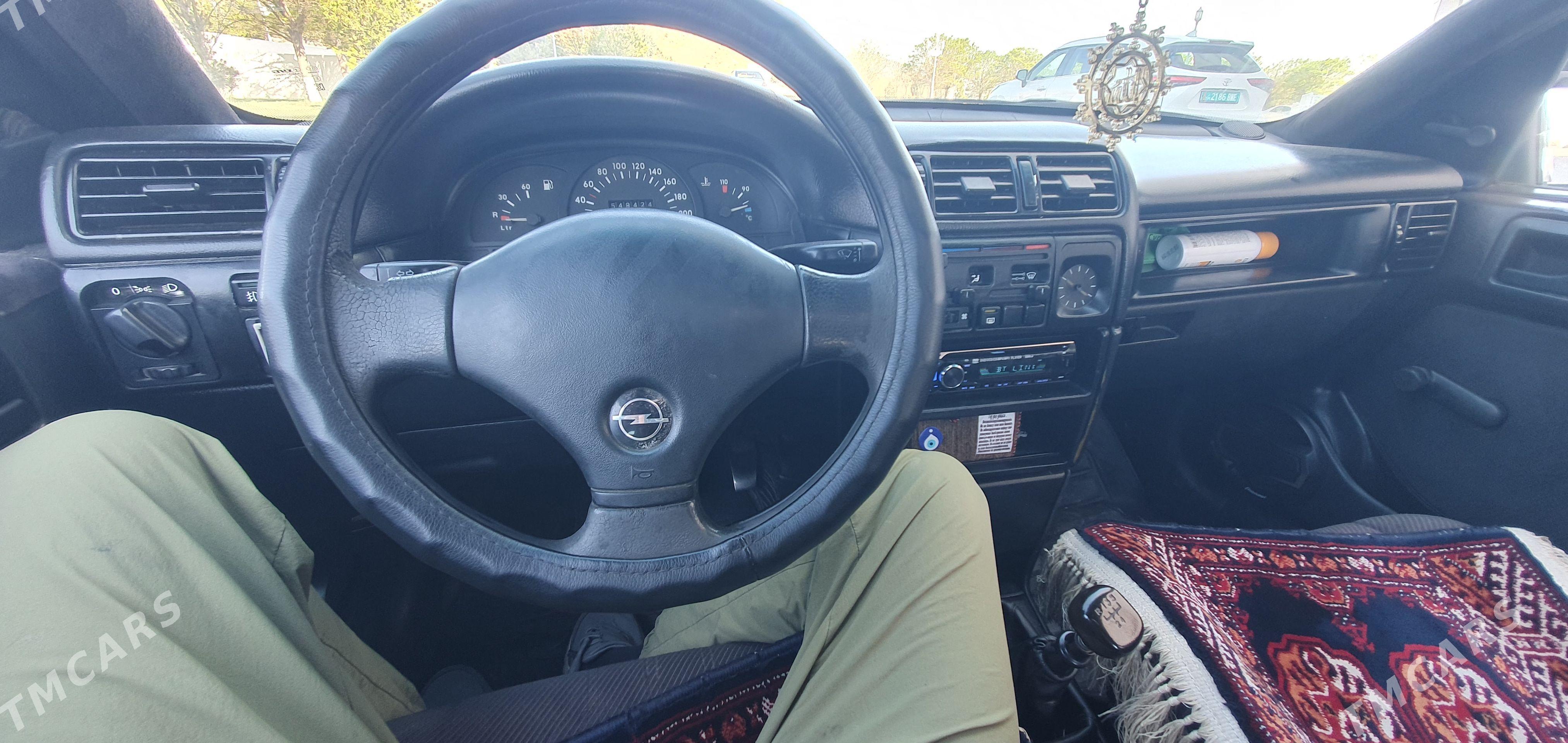 Opel Vectra 1992 - 58 000 TMT - Türkmenbaşy - img 1