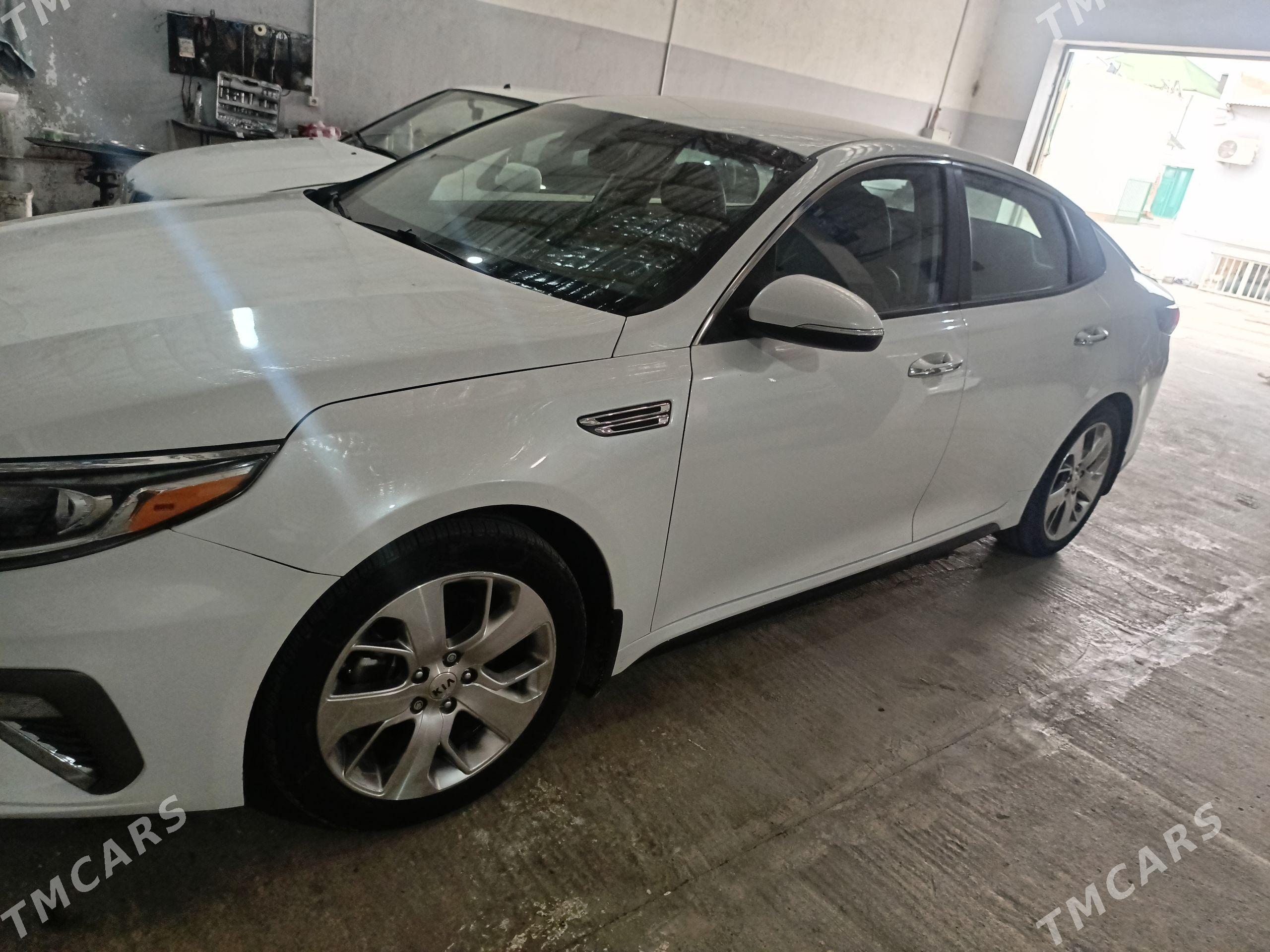 Kia Optima 2020 - 240 000 TMT - Kaka - img 1