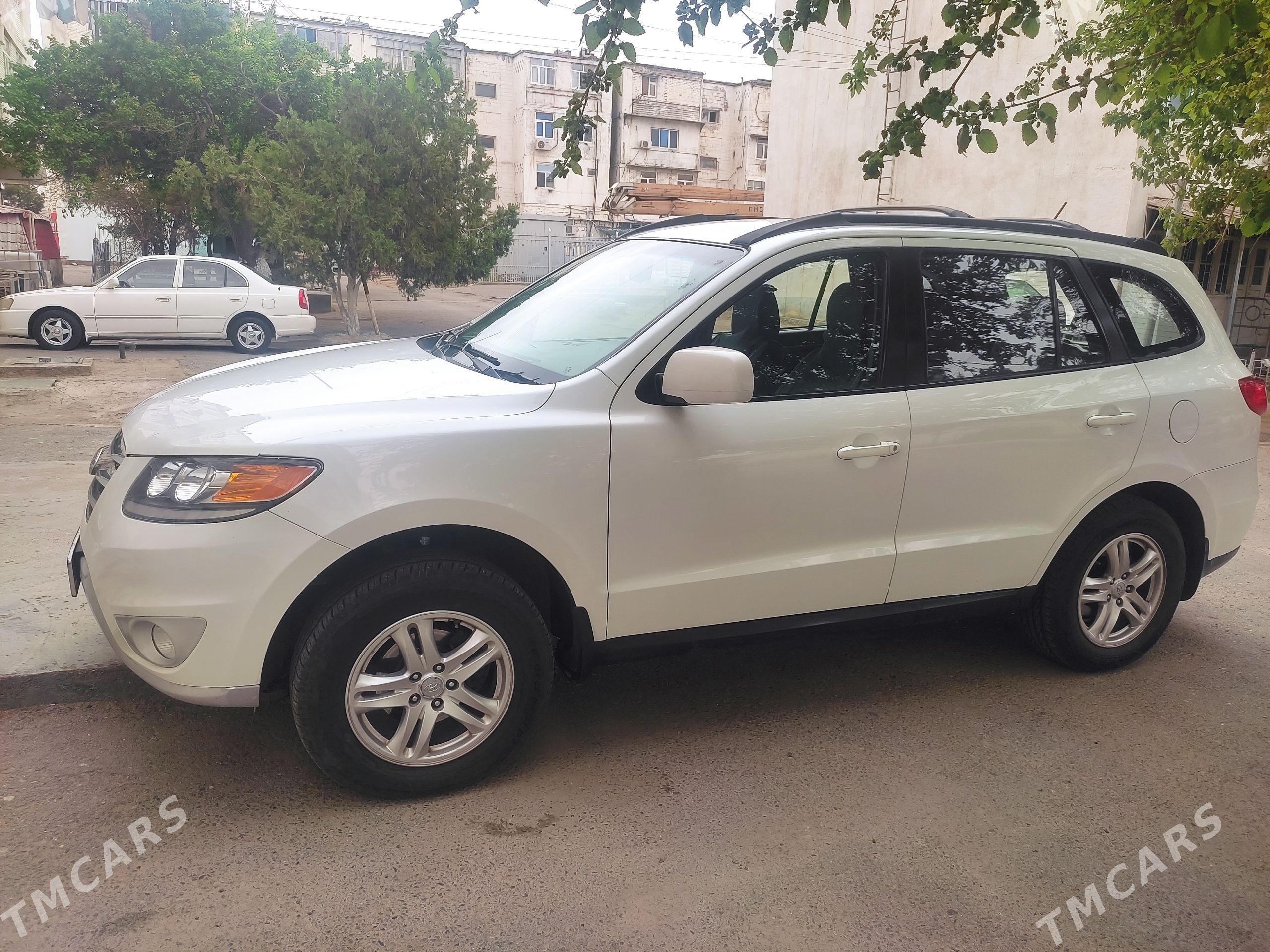 Hyundai Santa Fe 2011 - 195 000 TMT - Türkmenbaşy - img 1