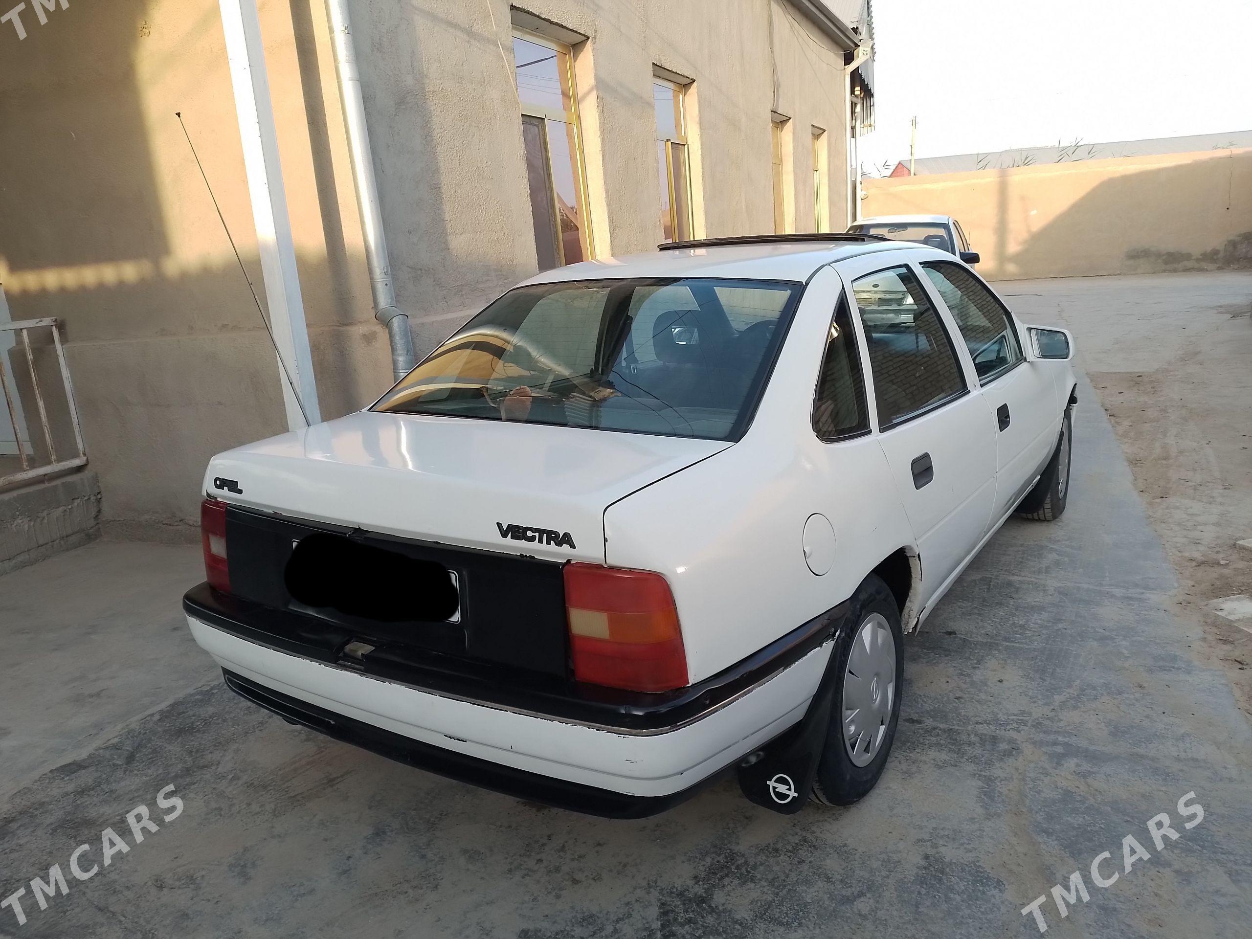 Opel Vectra 1992 - 26 000 TMT - Мары - img 1