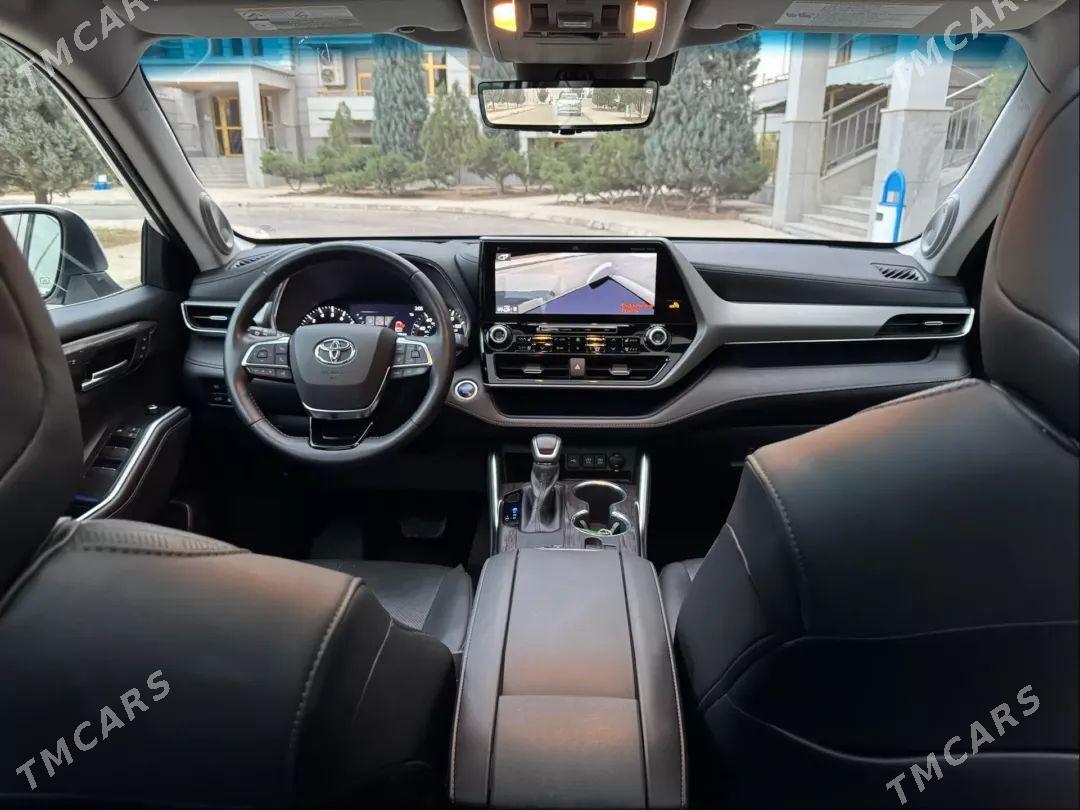 Toyota Highlander 2021 - 650 000 TMT - Мары - img 1