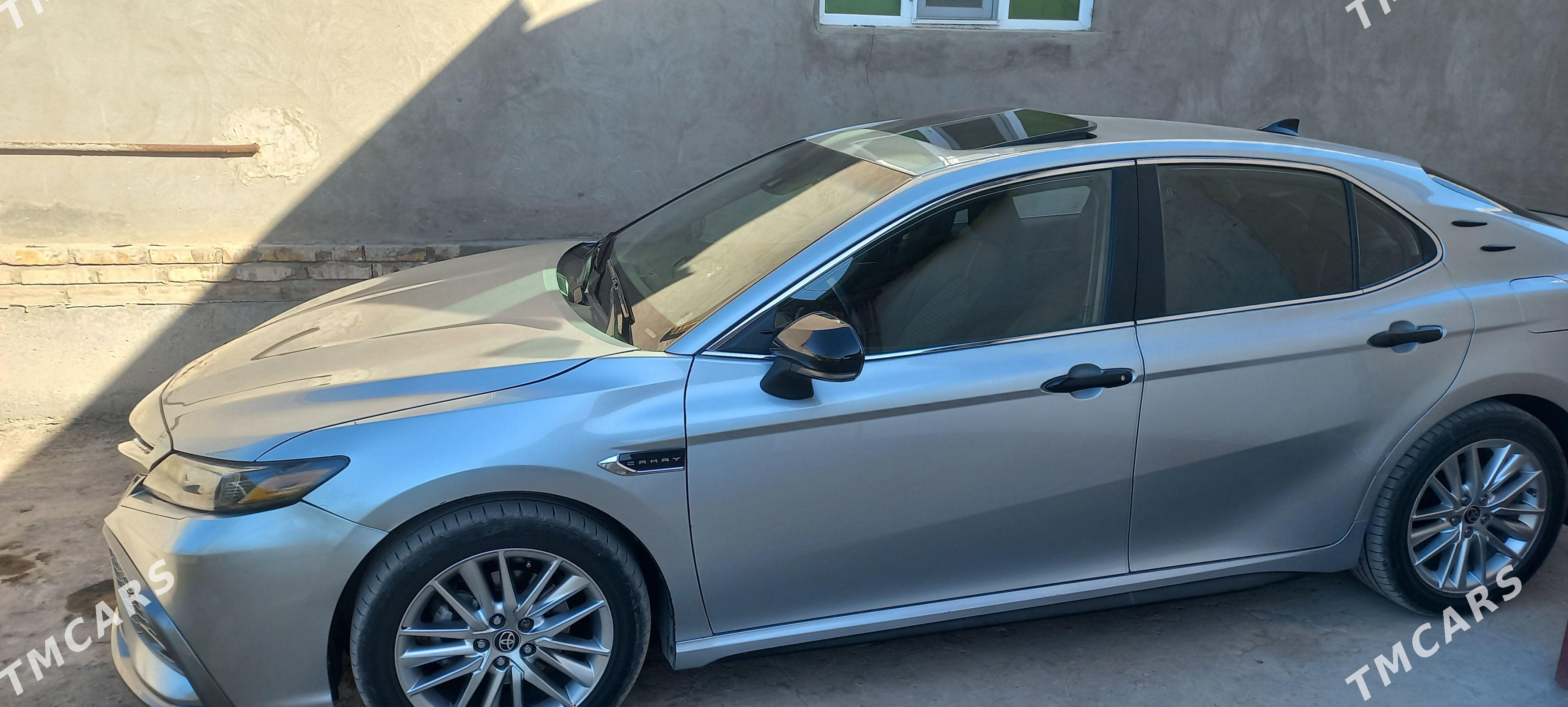 Toyota Camry 2022 - 335 000 TMT - Дашогуз - img 1