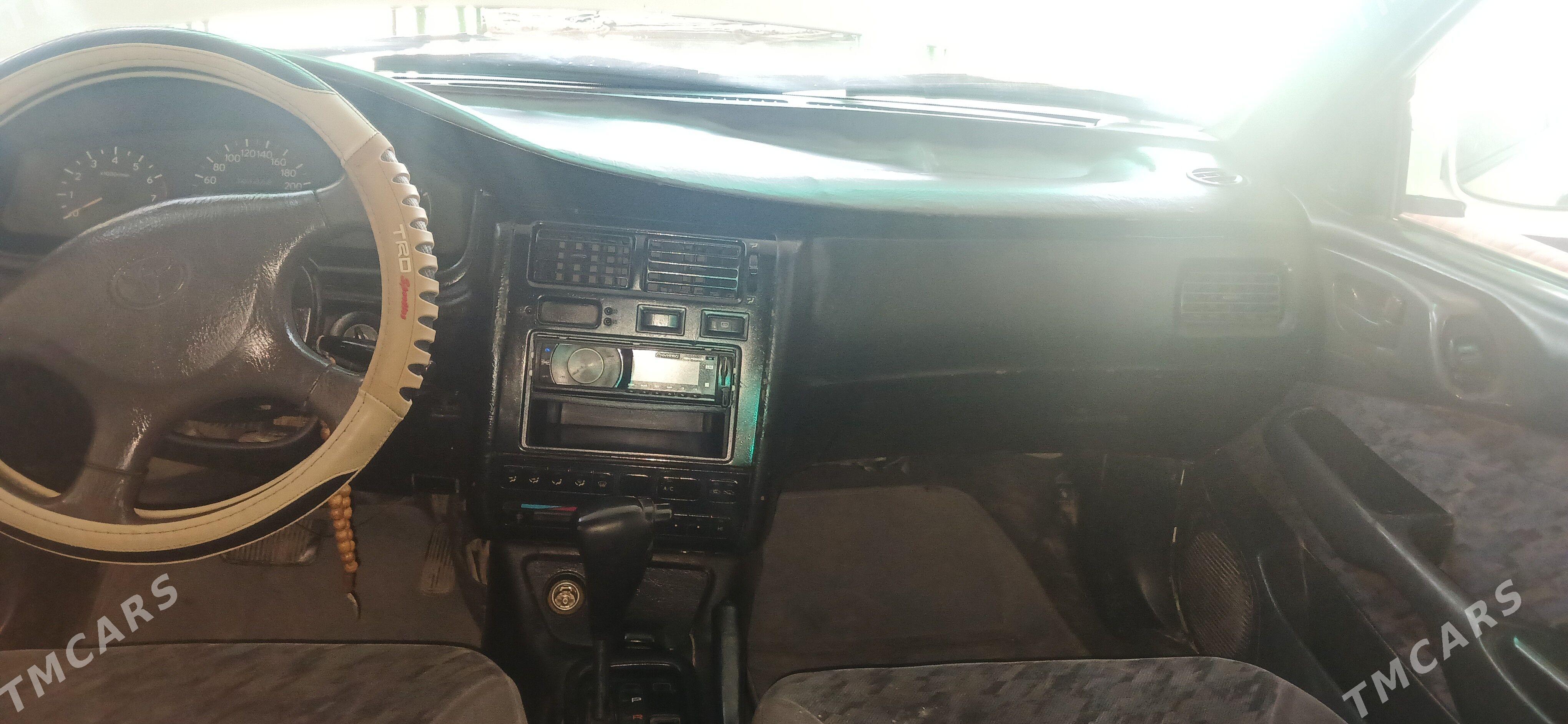 Toyota Carina 1995 - 80 000 TMT - Гурбансолтан Едже - img 1
