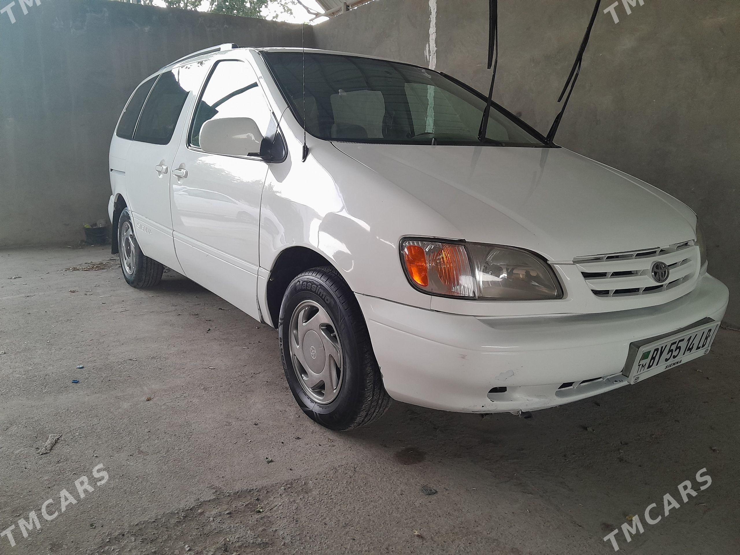 Toyota Sienna 2000 - 140 000 TMT - Magdanly - img 1