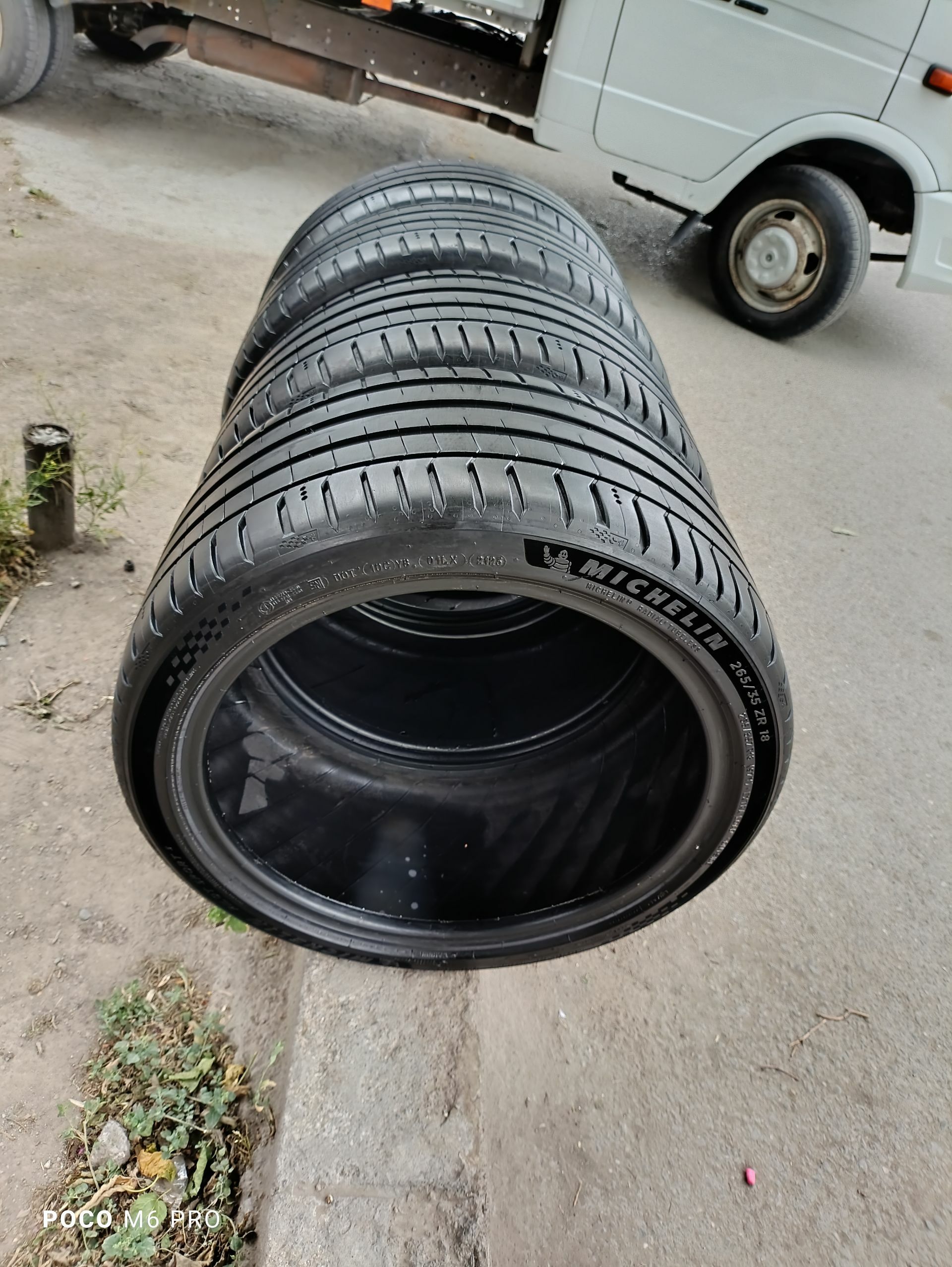 Michelin Pilot Uzki-Şirokiý 18 4 200 TMT - Bedew - img 1