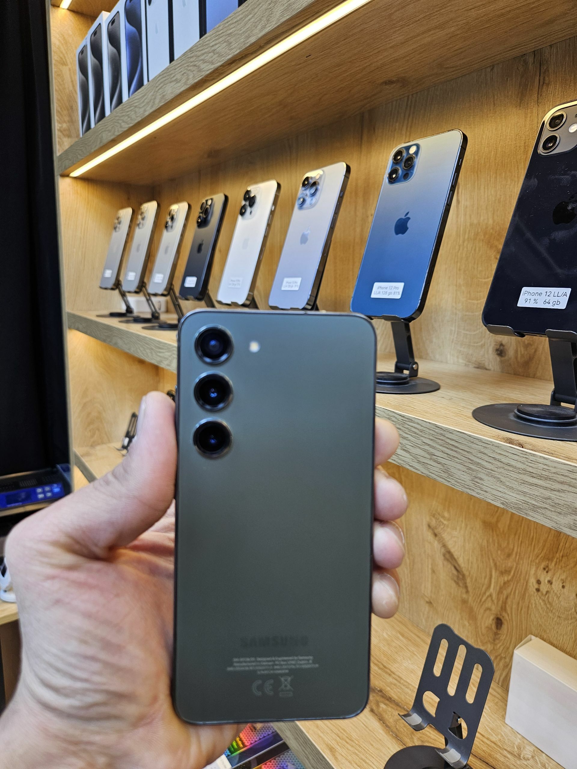 Samsung S23 8/128 gb - Ашхабад - img 1