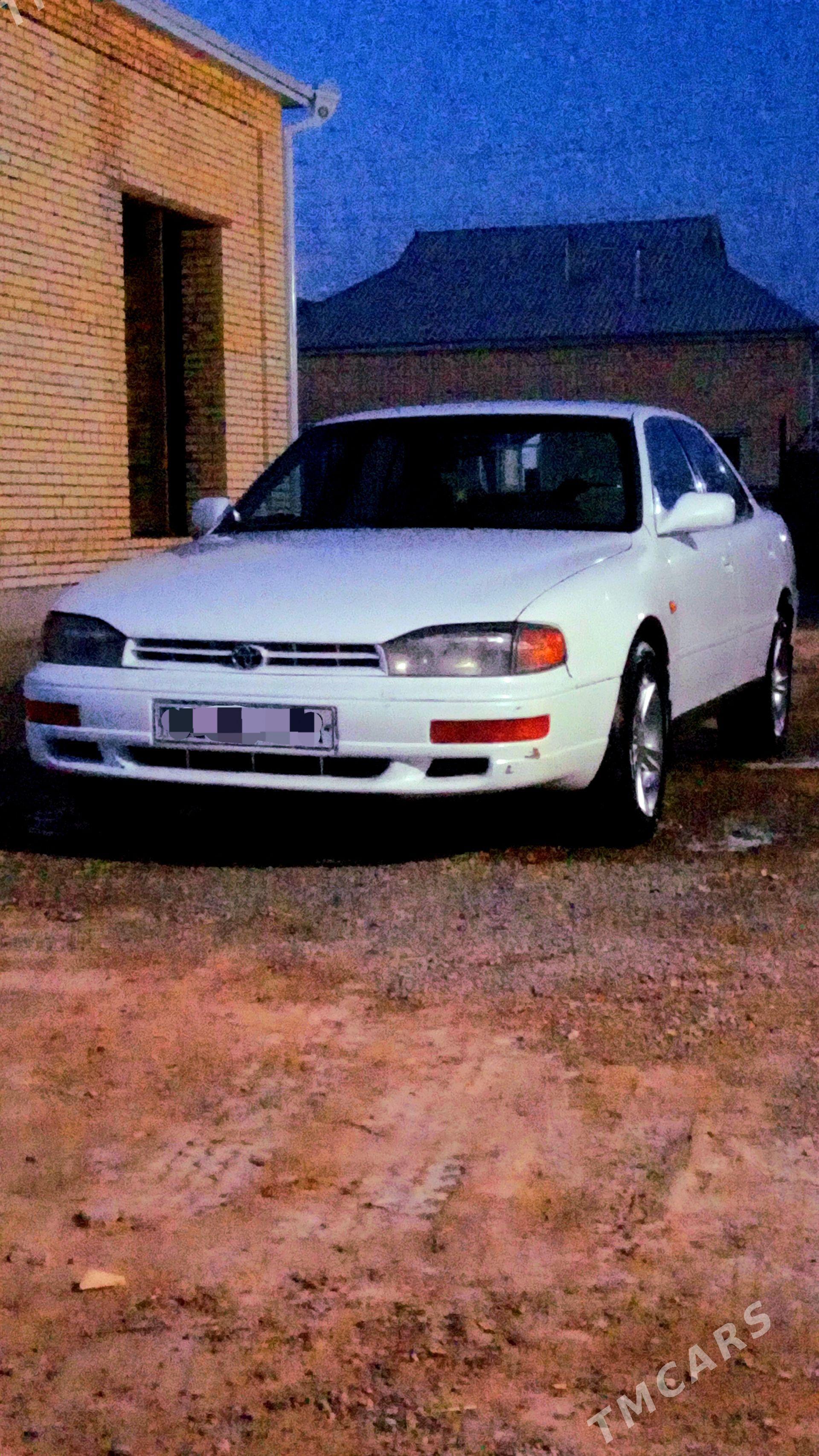 Toyota Camry 1995 - 100 000 TMT - Мары - img 1