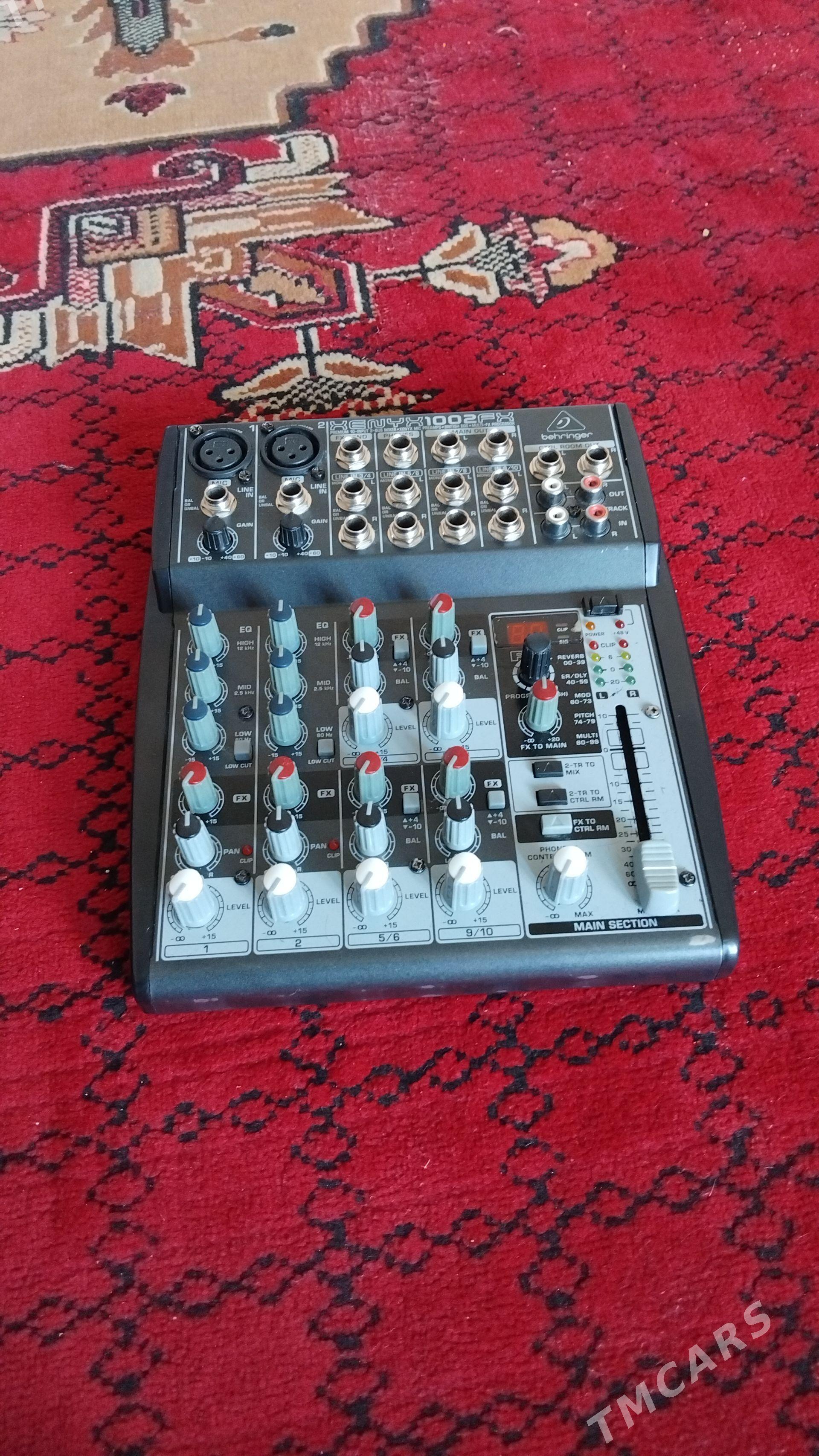 henyх 1002 fх behringer - Sakarçäge - img 1