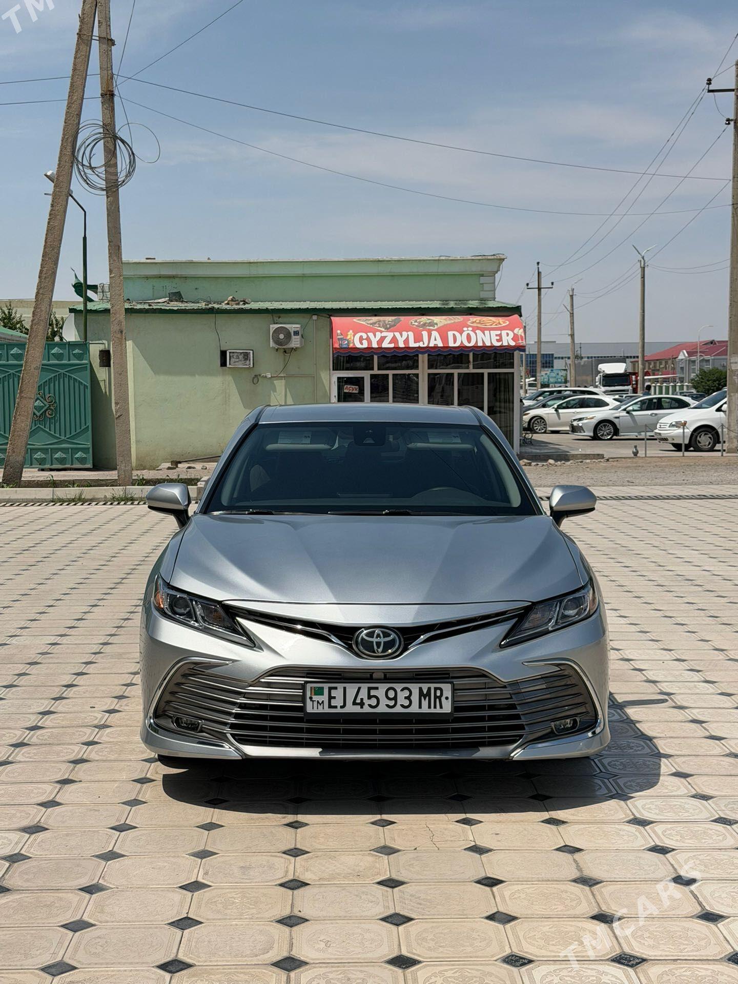 Toyota Camry 2023 - 330 000 TMT - Мары - img 1