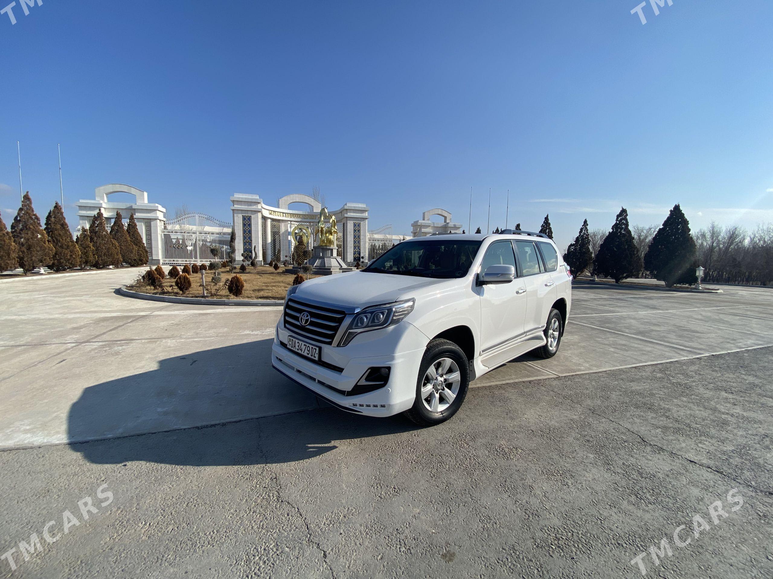 Toyota Land Cruiser Prado 2012 - 545 000 TMT - Дашогуз - img 1