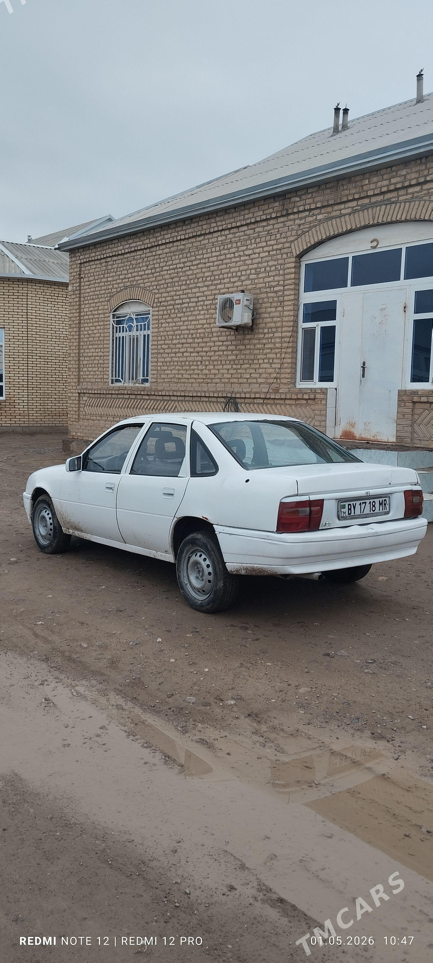 Opel Vectra 1989 - 35 000 TMT - Мары - img 1
