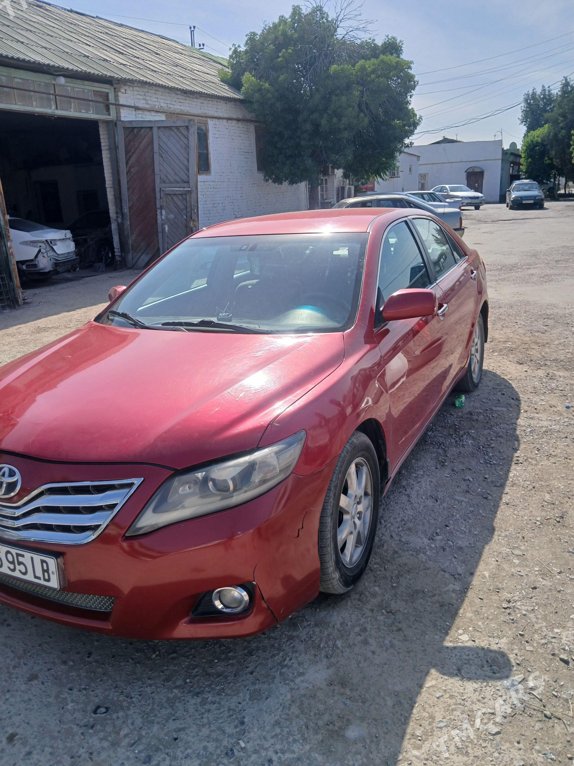 Toyota Camry 2010 - 185 000 TMT - Туркменабат - img 1