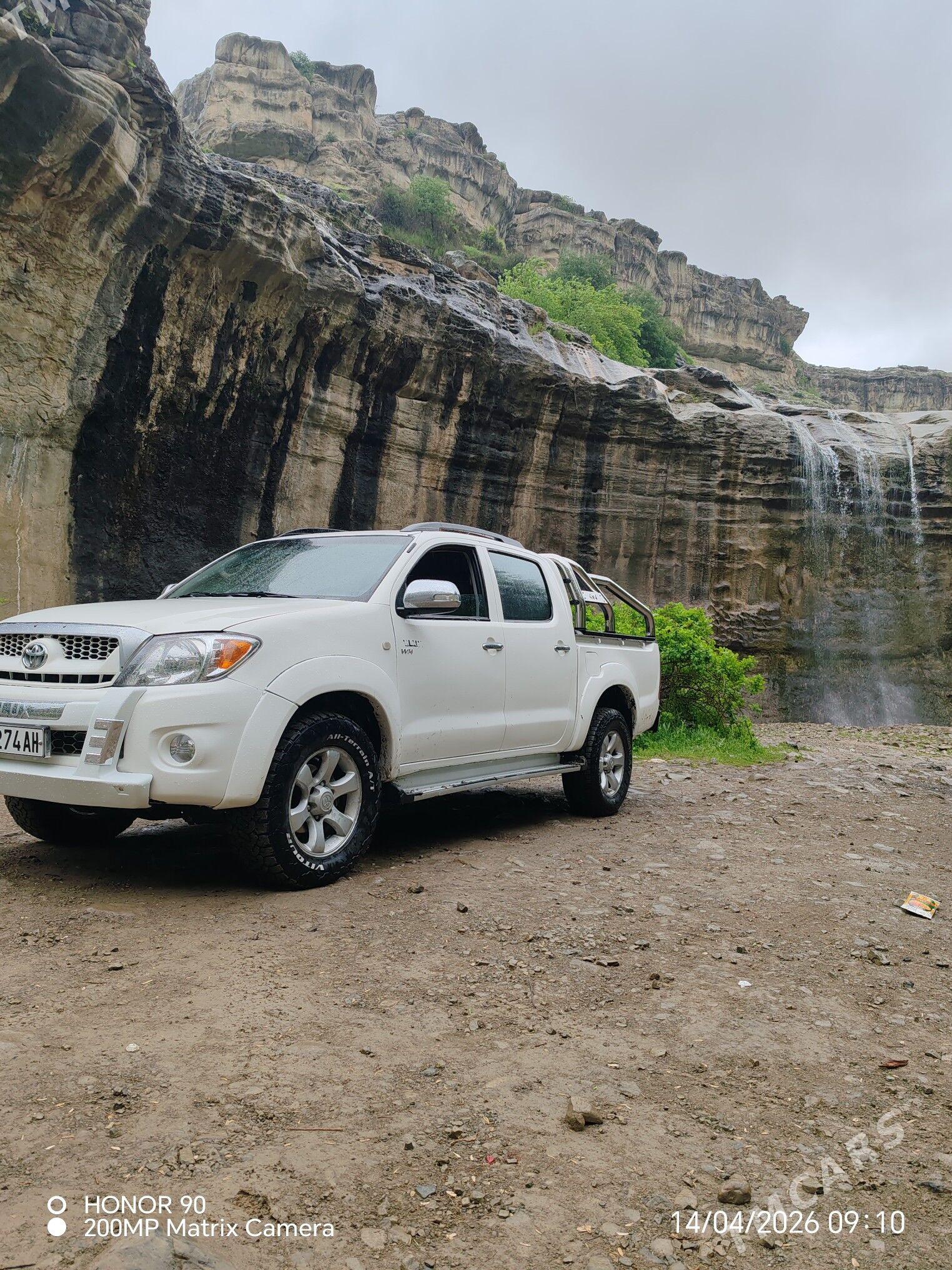 Toyota Hilux 2007 - 250 000 TMT - Magtymguly - img 1