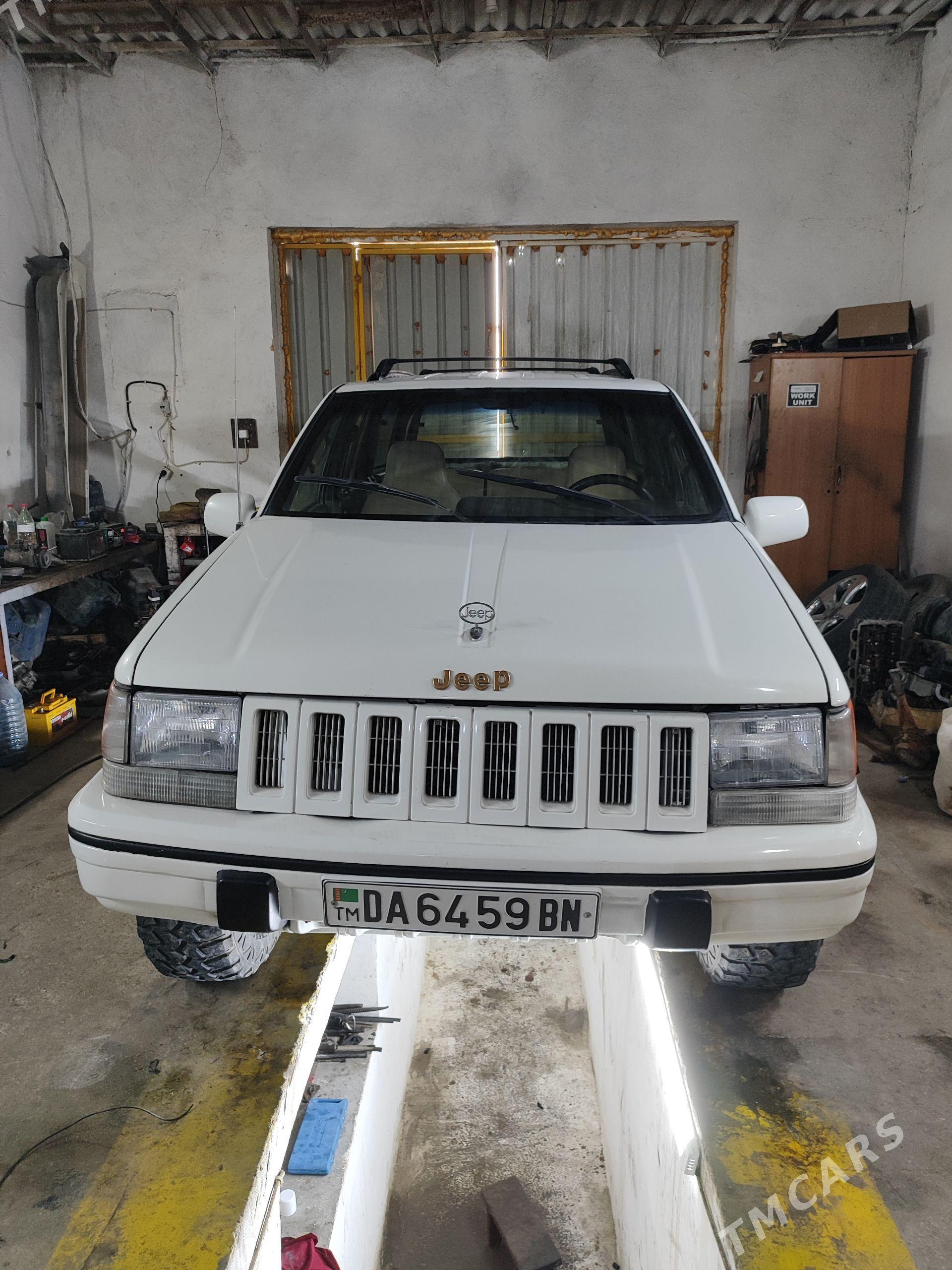 Jeep Grand Cherokee 1995 - 35 000 TMT - Хазар - img 1
