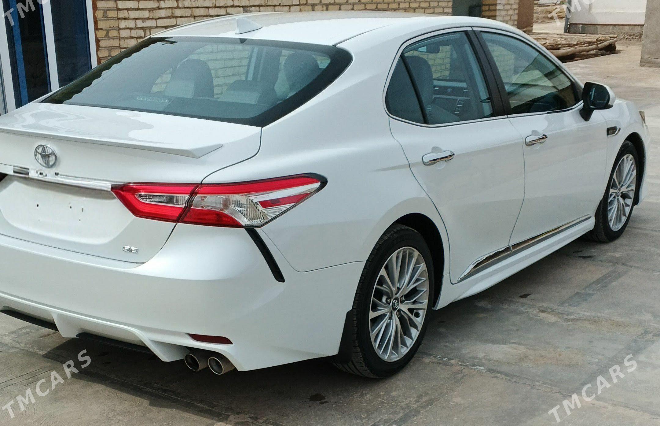Toyota Camry 2020 - 330 000 TMT - Murgap - img 1